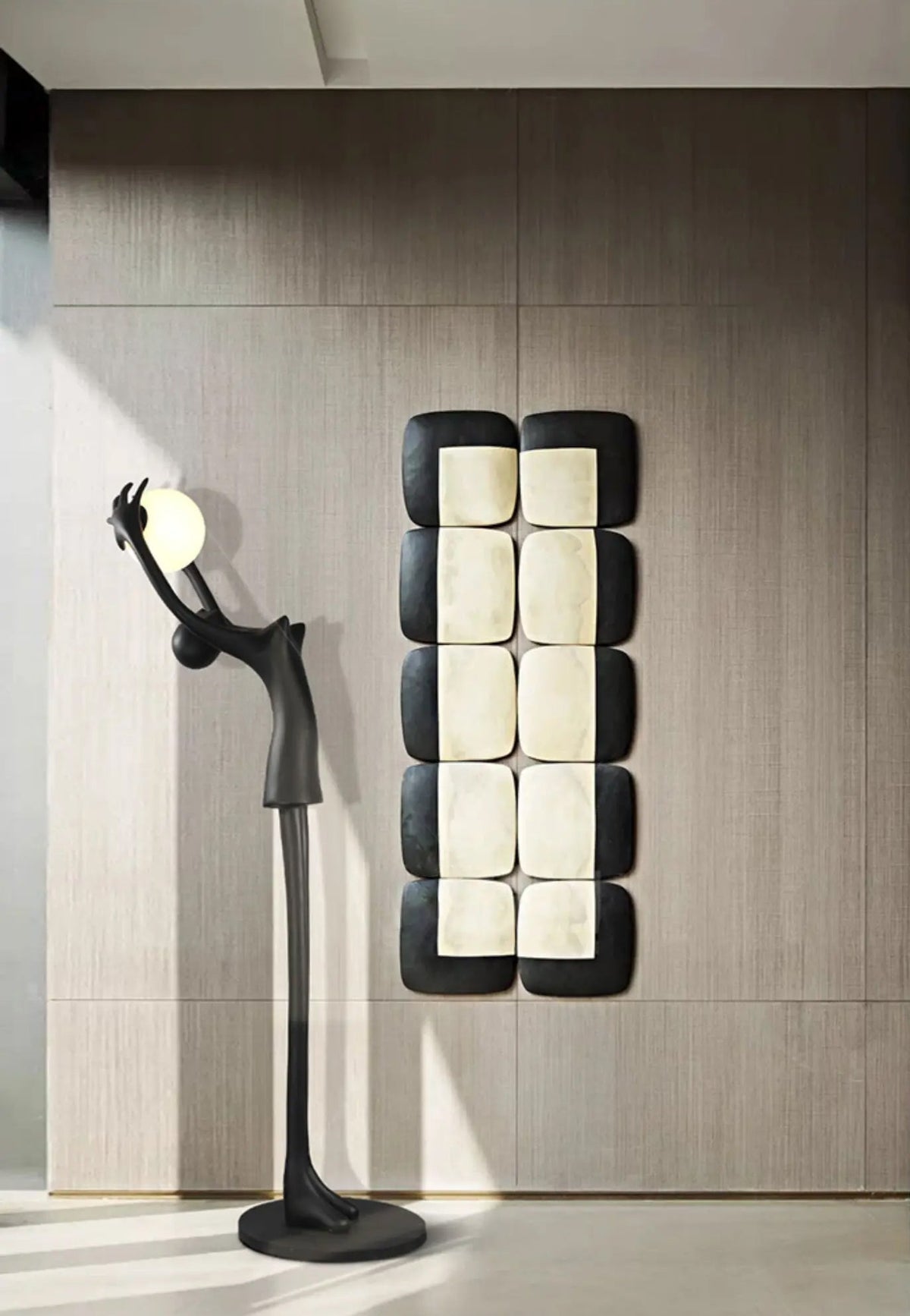 Lynorel Figurative Black Floor Lamp