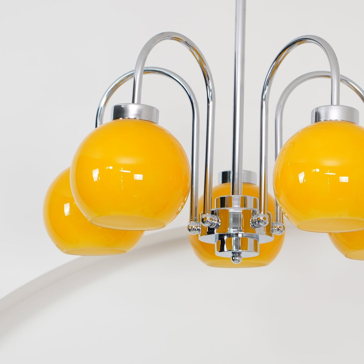 Liororian Chandelier Yellow Glass Globes