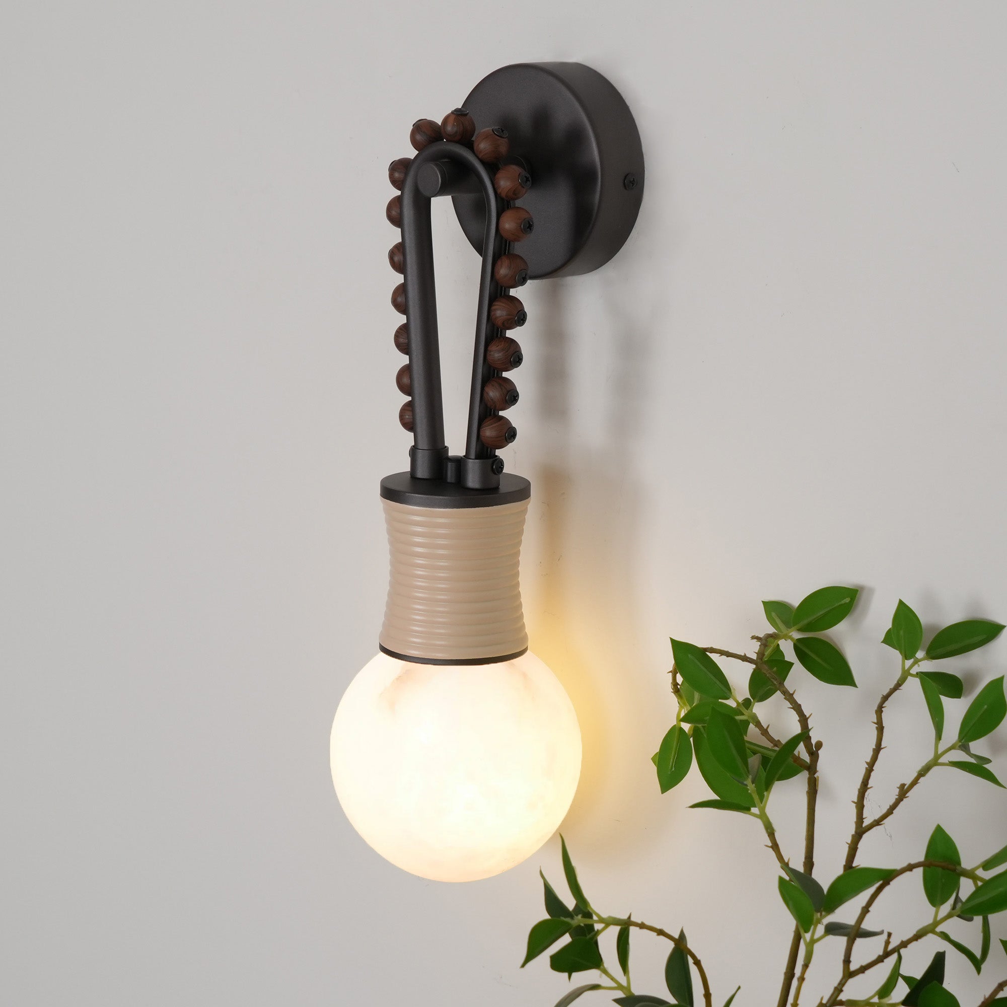 Erliren Creativity Art Walnut Glass Wall Lamp