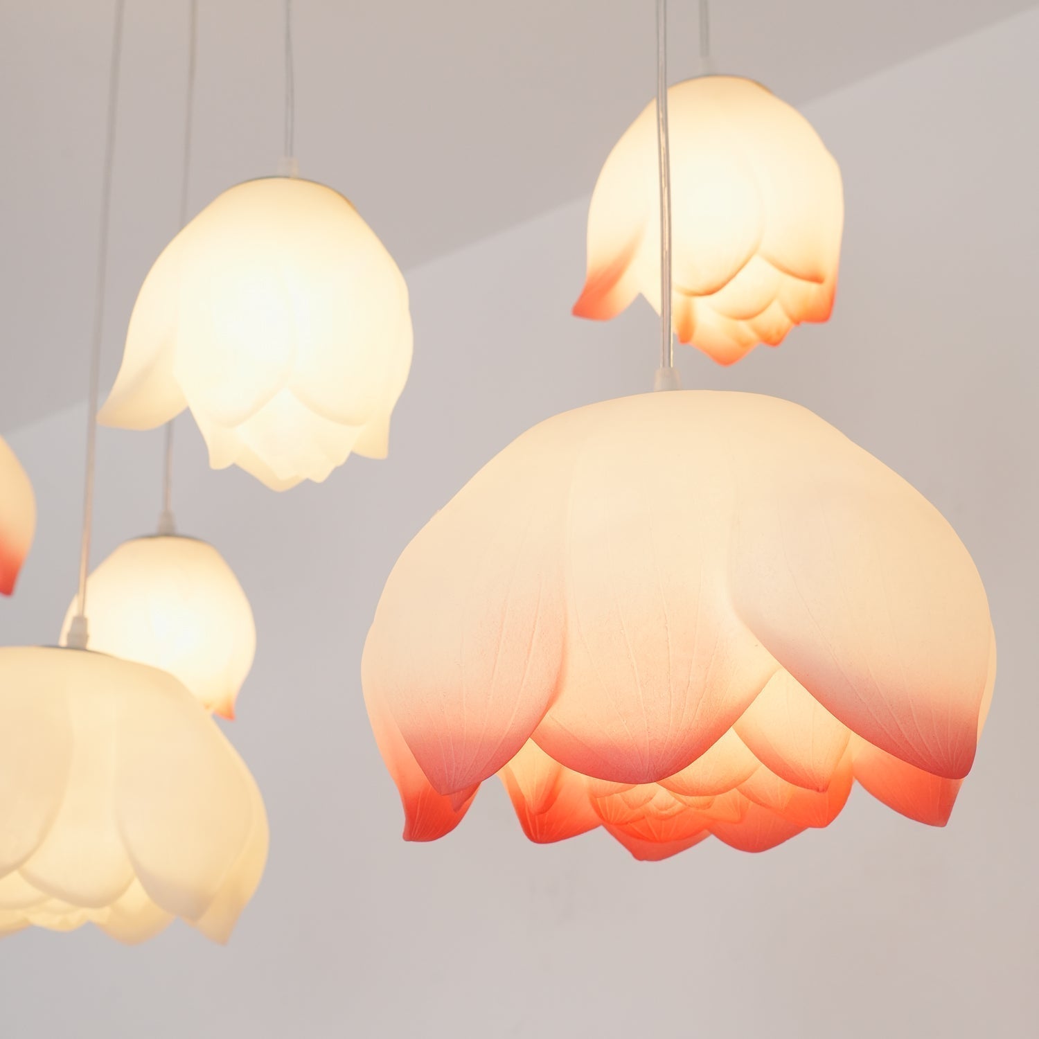 Rivinira Chandelier Lotus Floral Pendant Pink White 7-Light