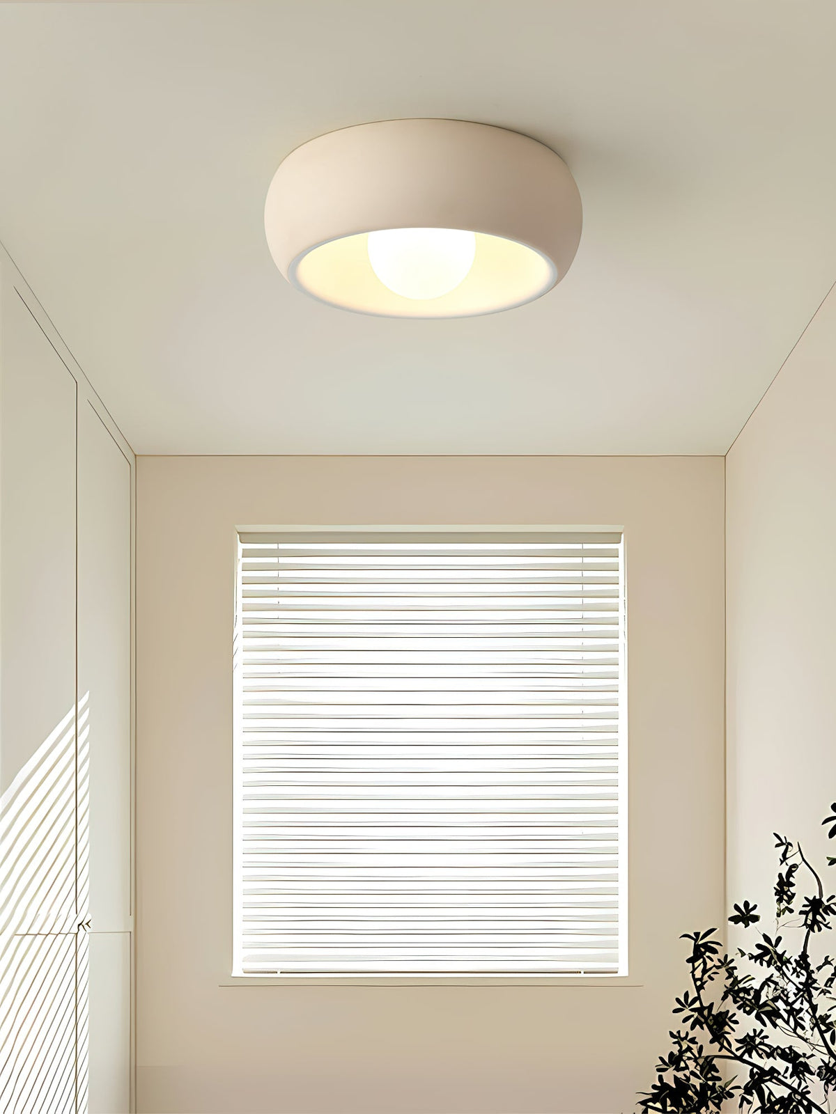 Talemu Modern Minimalist Round Glass Ceiling Light