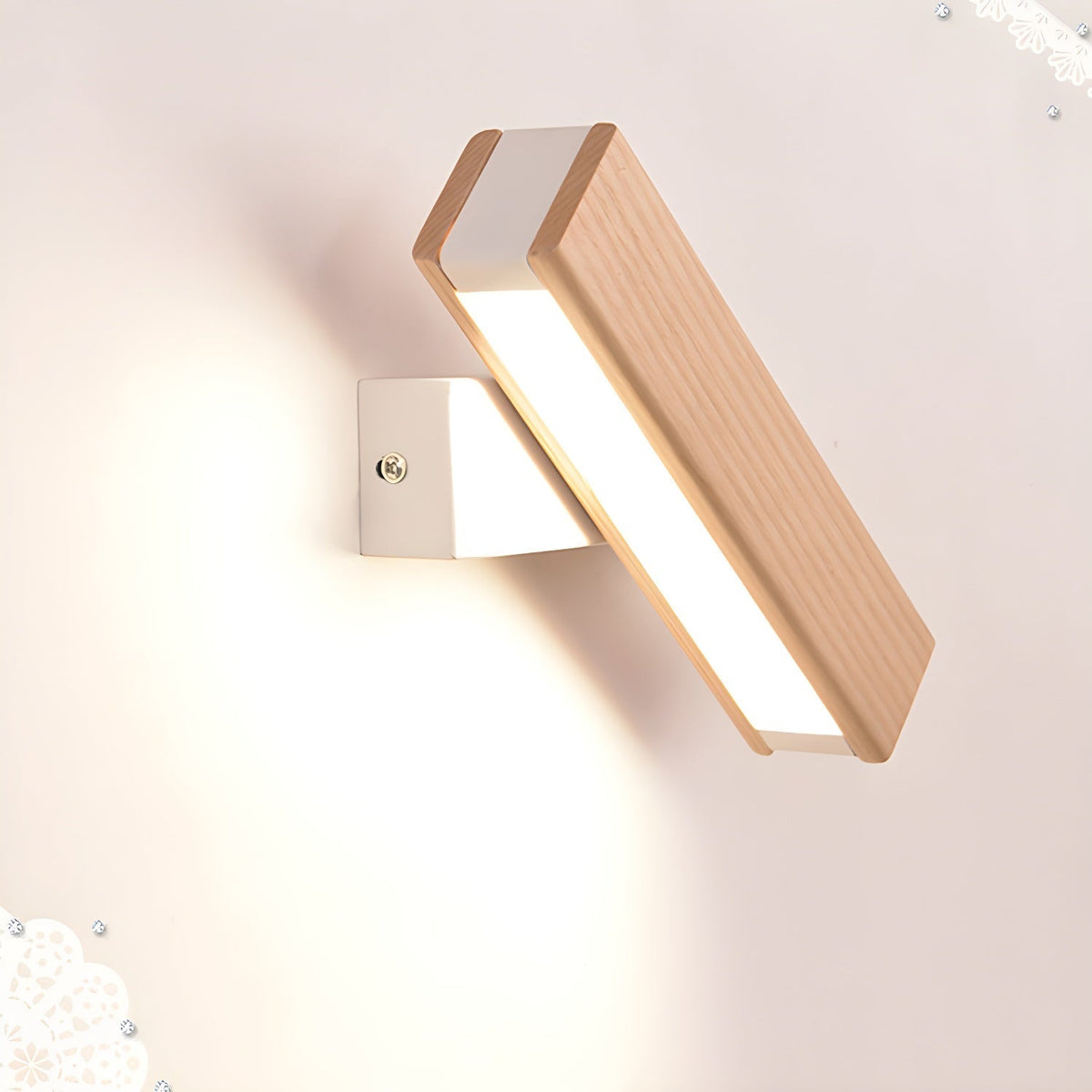 Nave Wood & Acrylic Wall Light