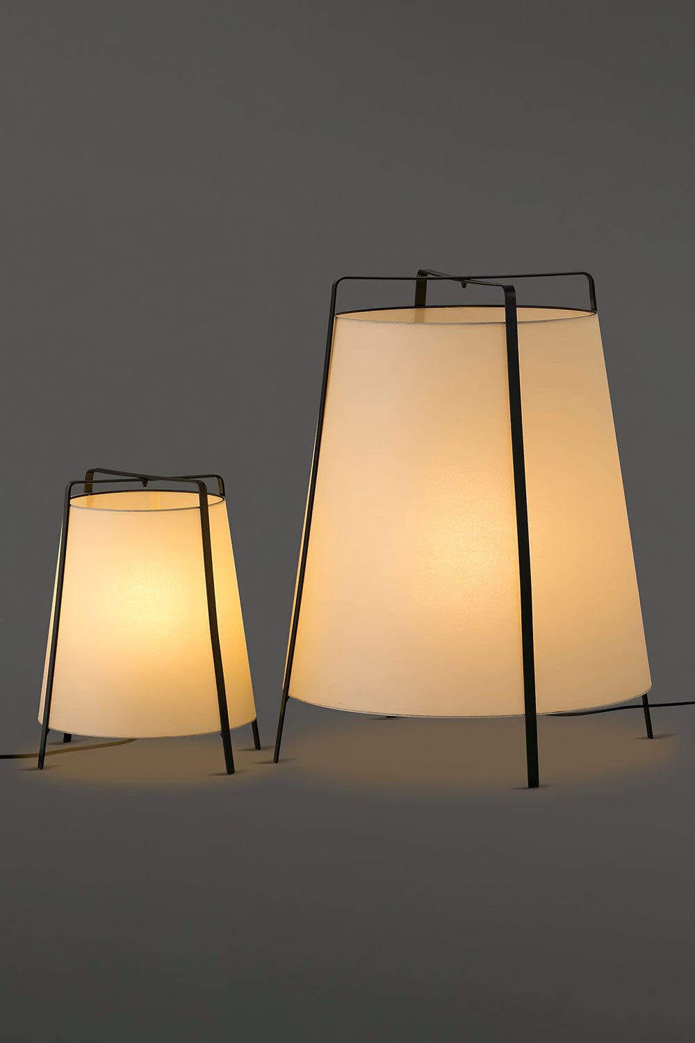 Zild Fabric Scandinavian Table Lamp