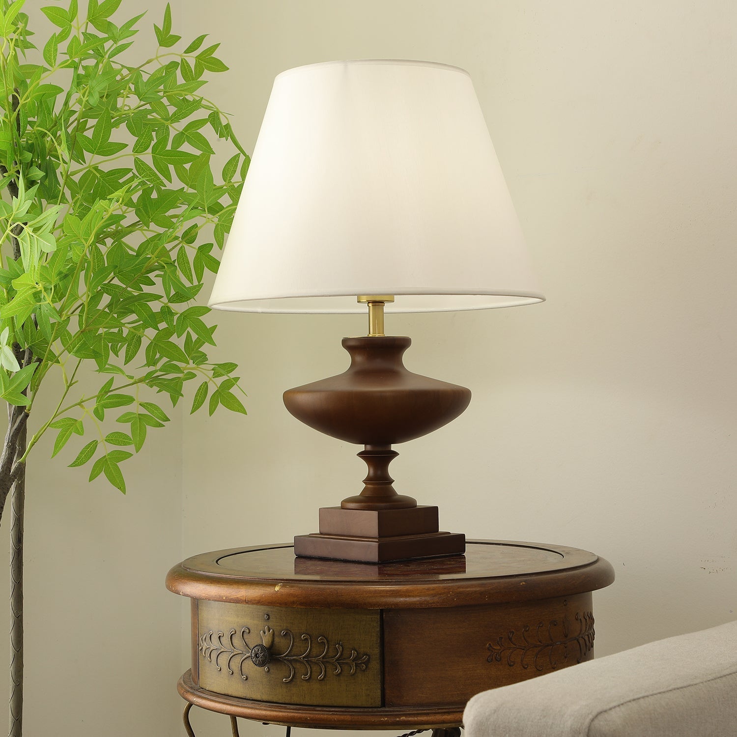 Liorat Wood & Fabric Table Lamp