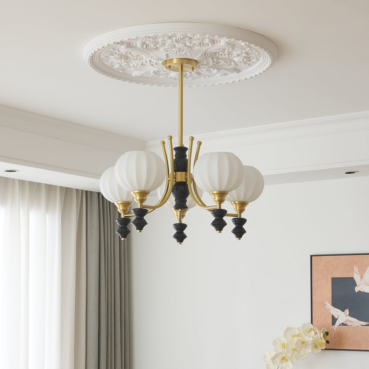 Zavenen Traditional Elegance Vintage Brass Wood Chandelier