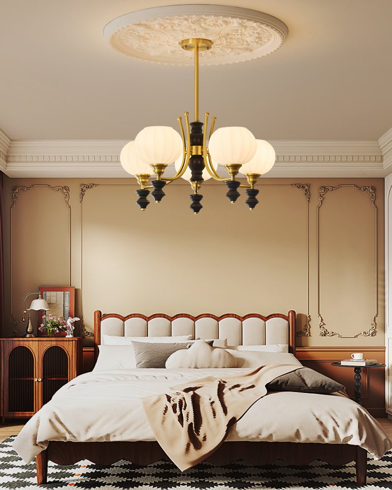 Zavenen Traditional Elegance Vintage Brass Wood Chandelier