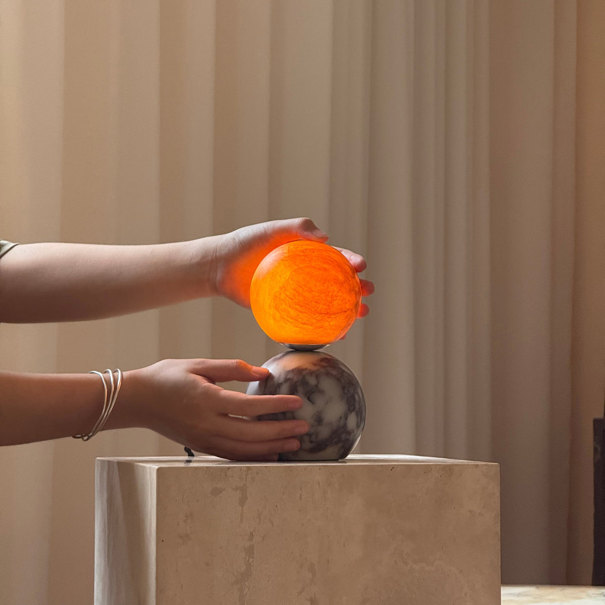 Ceaty Table Lamp