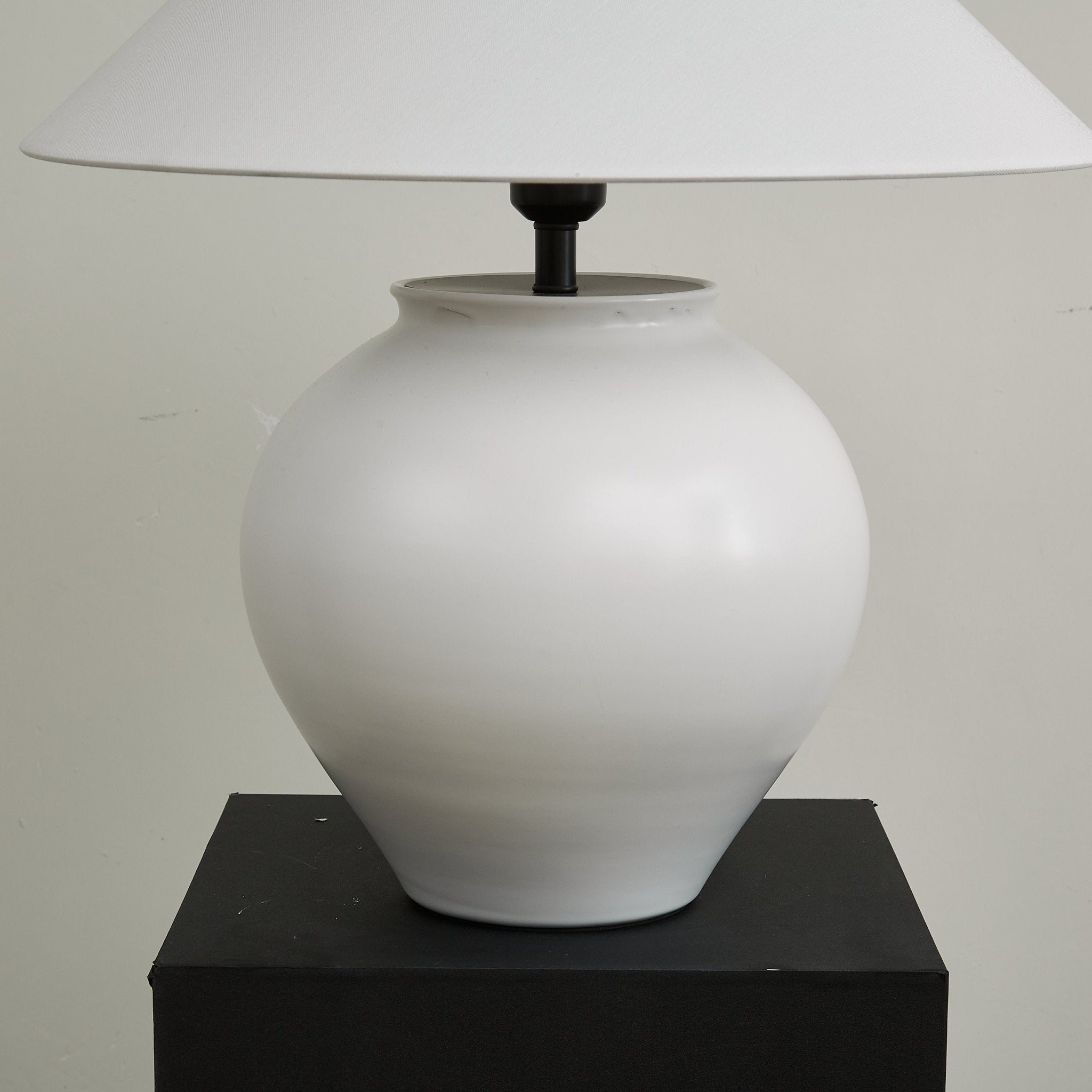 Serinina Classic Fabric Table Lamp
