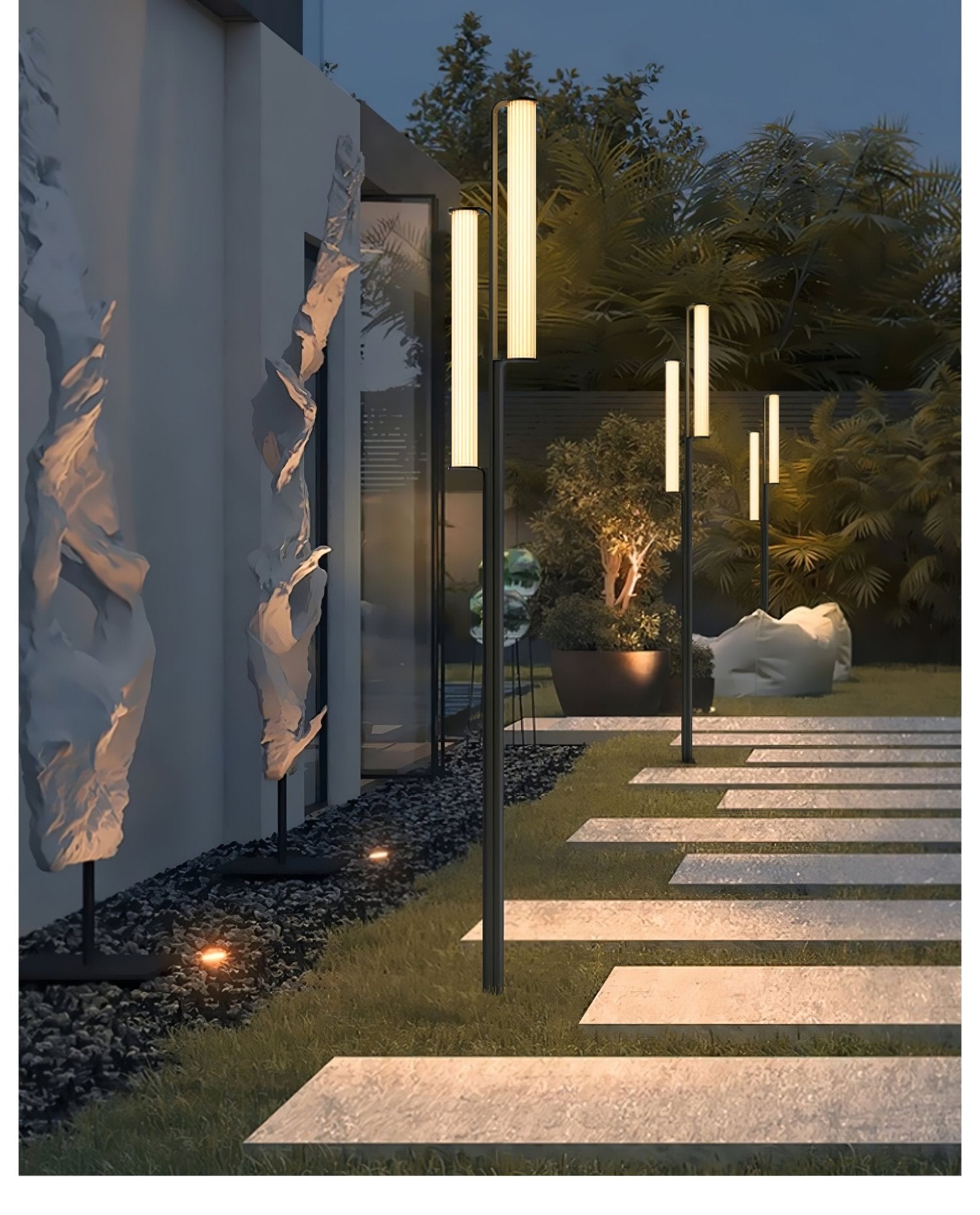 Reldax Arc Outdoor Post Lamp