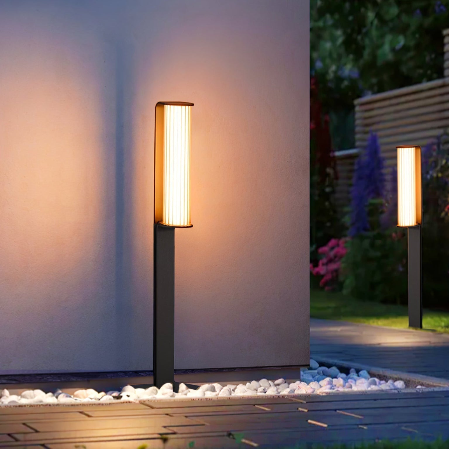 Sorerella Arc Duo Outdoor Lamp