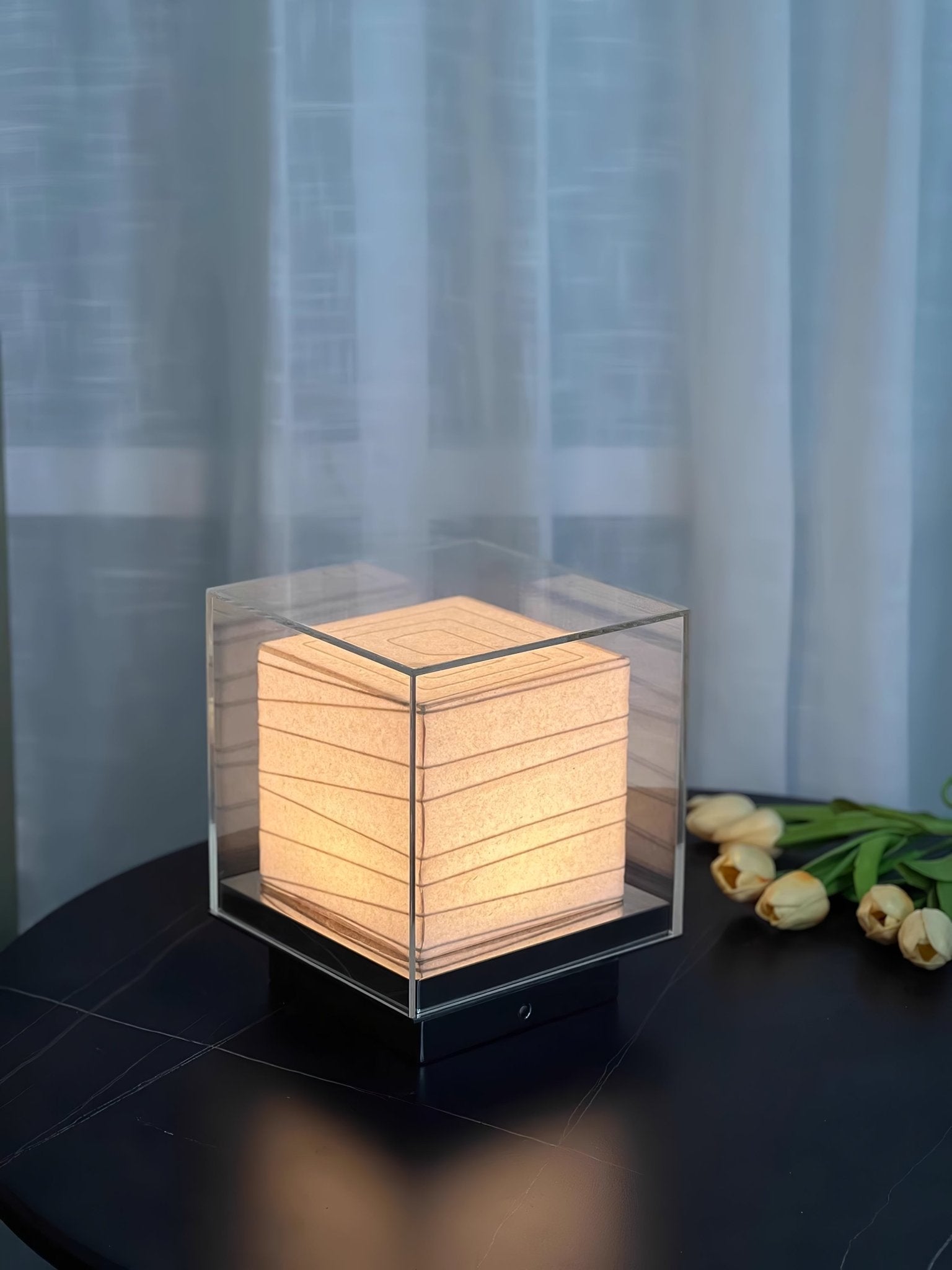 Pryn Cube Table Lamp
