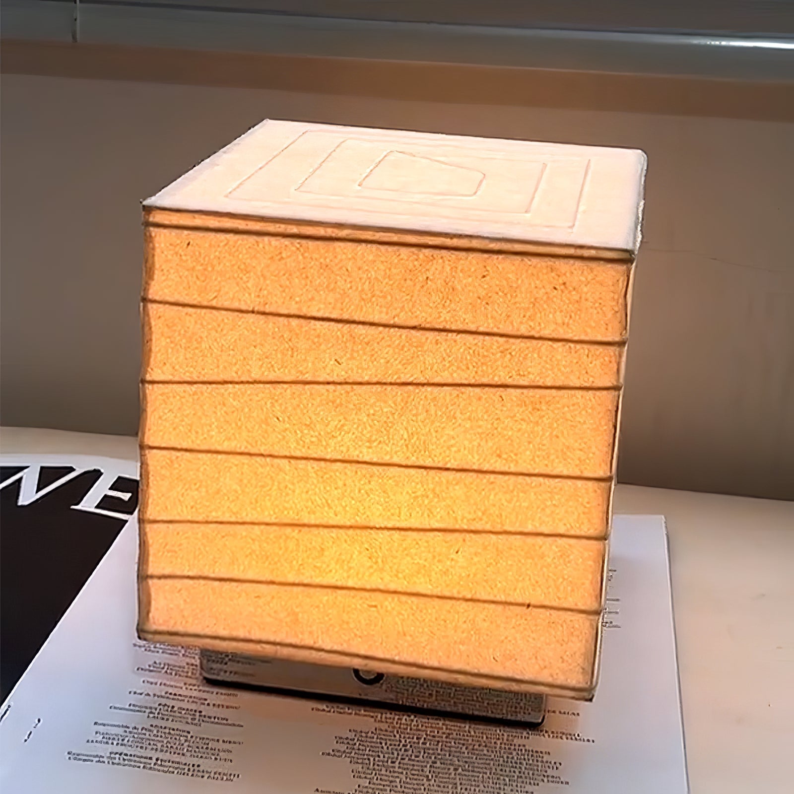 Pryn Cube Table Lamp