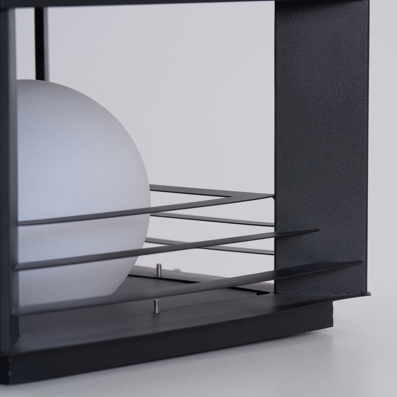 Norarine Crate Outdoor Lamp
