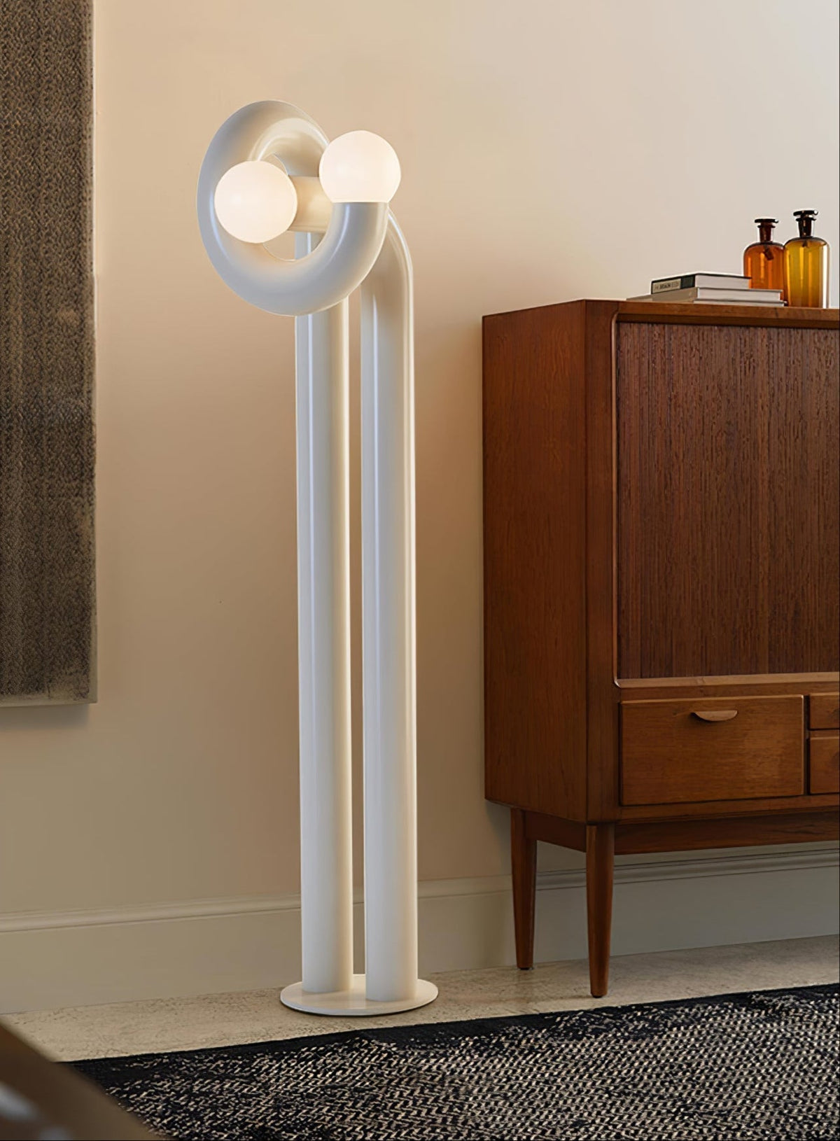 Arraeila Sculptural Floor Lamp