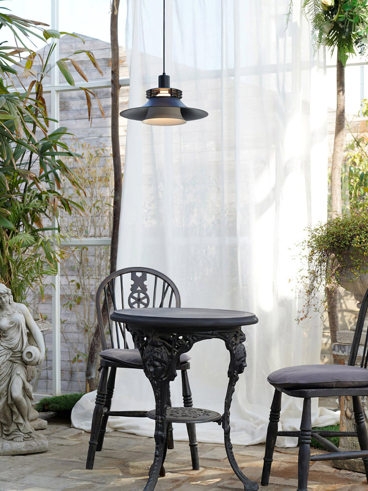 Korran Lyfa Pendant Light
