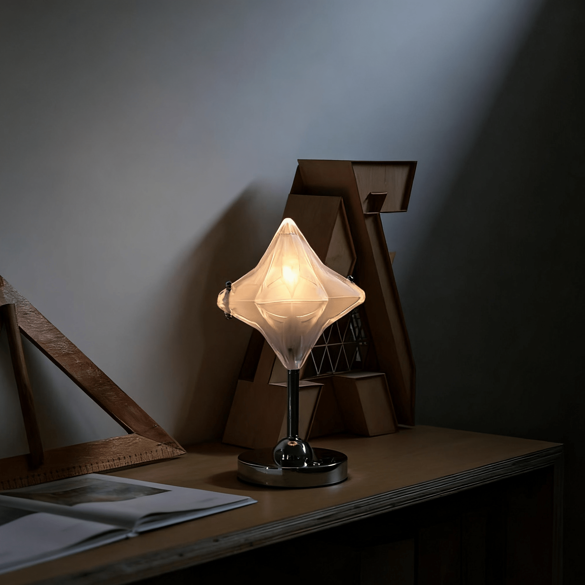 Vihl Star Table Light