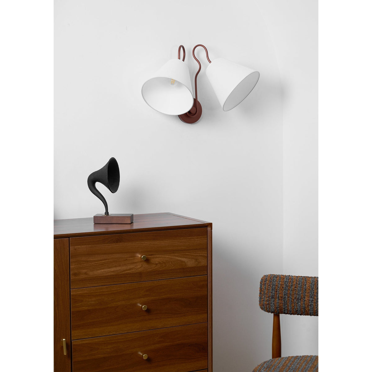 Orelorenne Wall Lamp