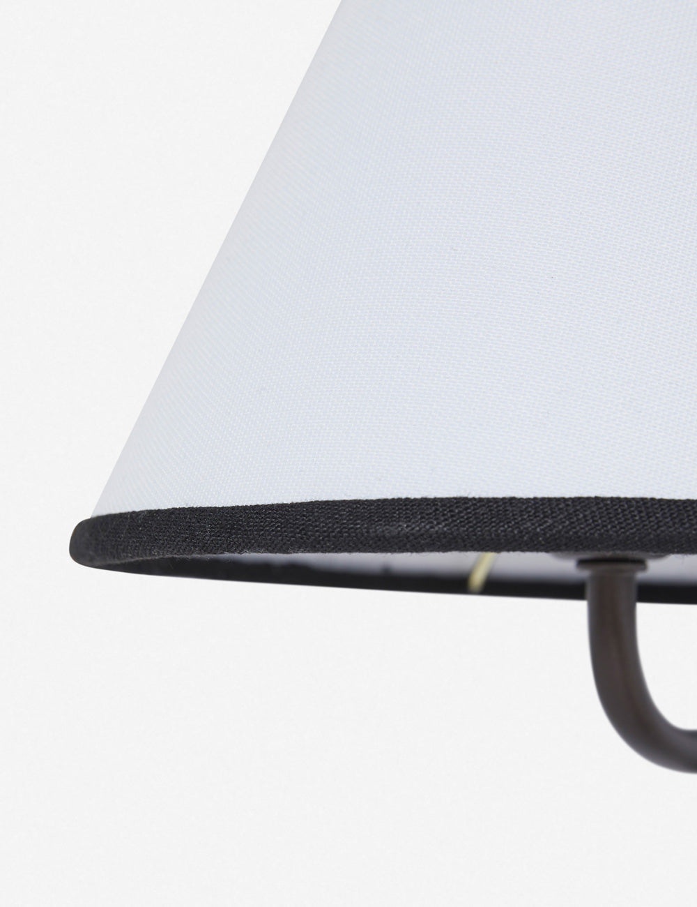 Miranella Wall Lamp