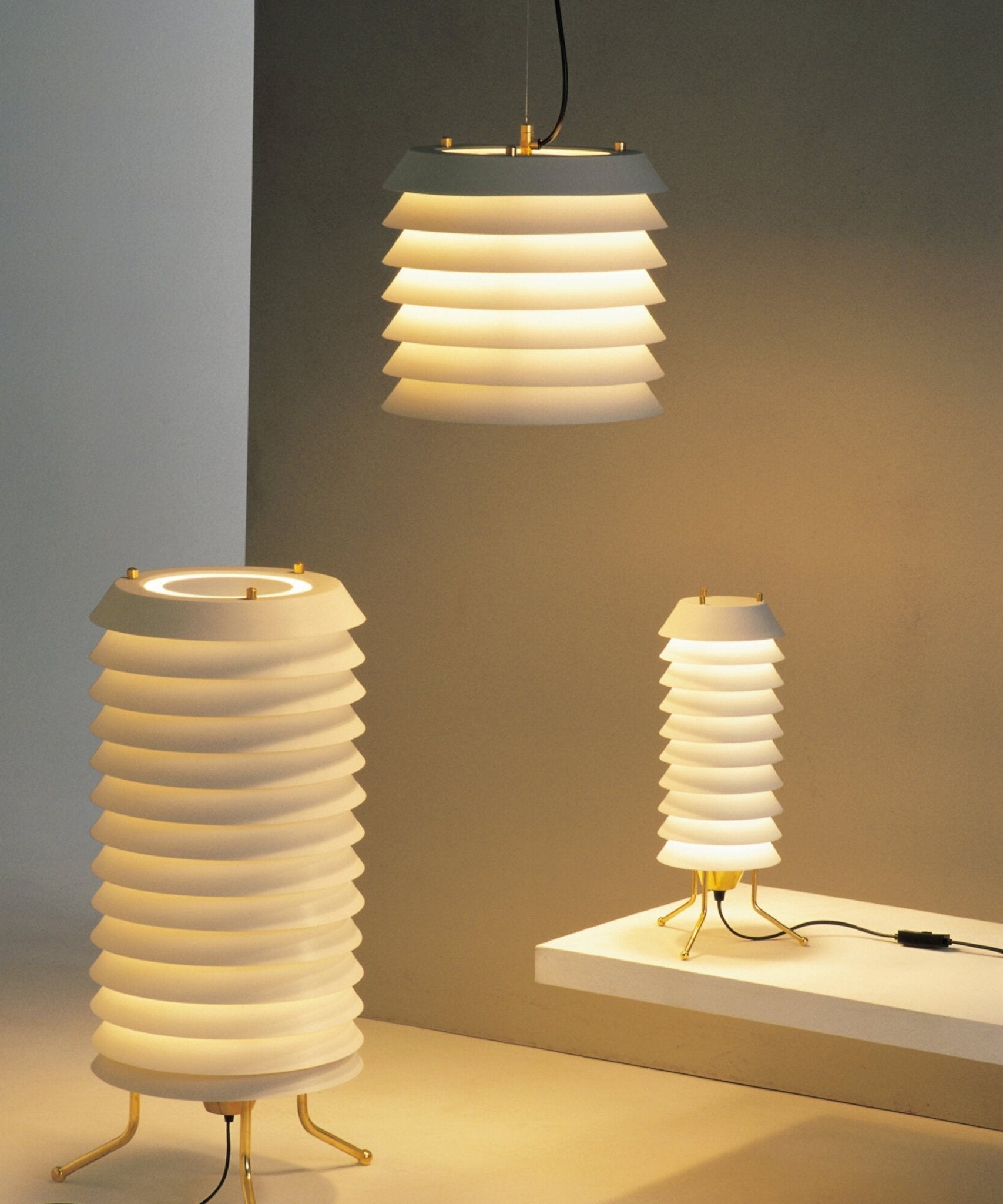 Orelelette Lattice Scandinavian Table Lamp