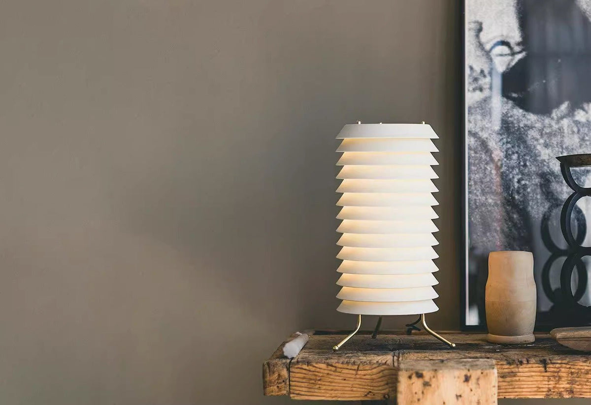 Orelelette Lattice Scandinavian Table Lamp