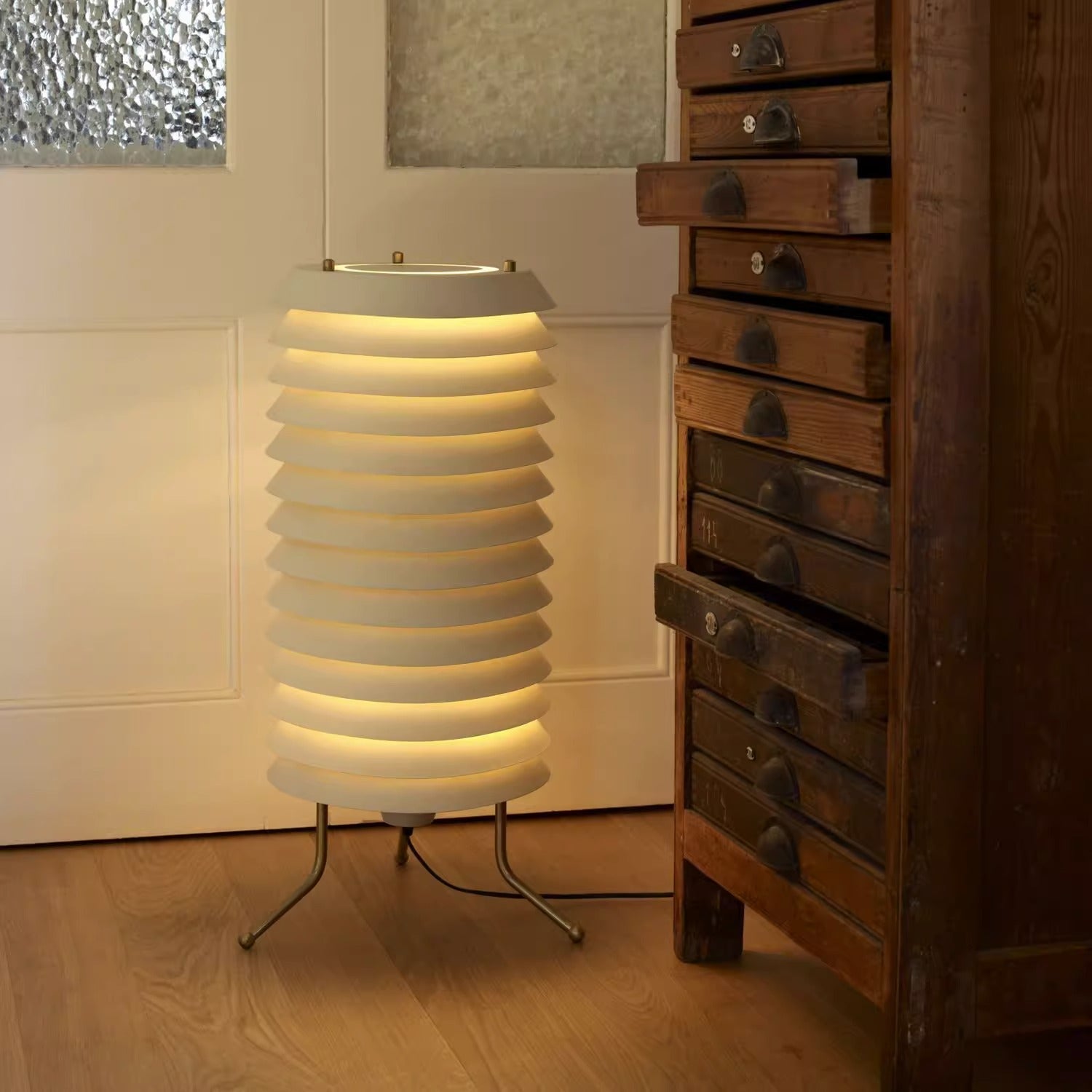 Orelelette Lattice Scandinavian Table Lamp
