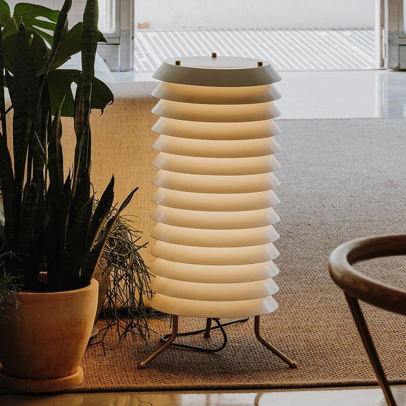 Orelelette Lattice Scandinavian Table Lamp