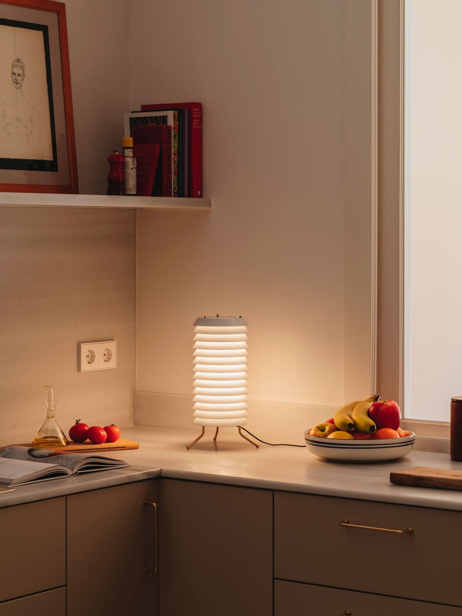 Orelelette Lattice Scandinavian Table Lamp
