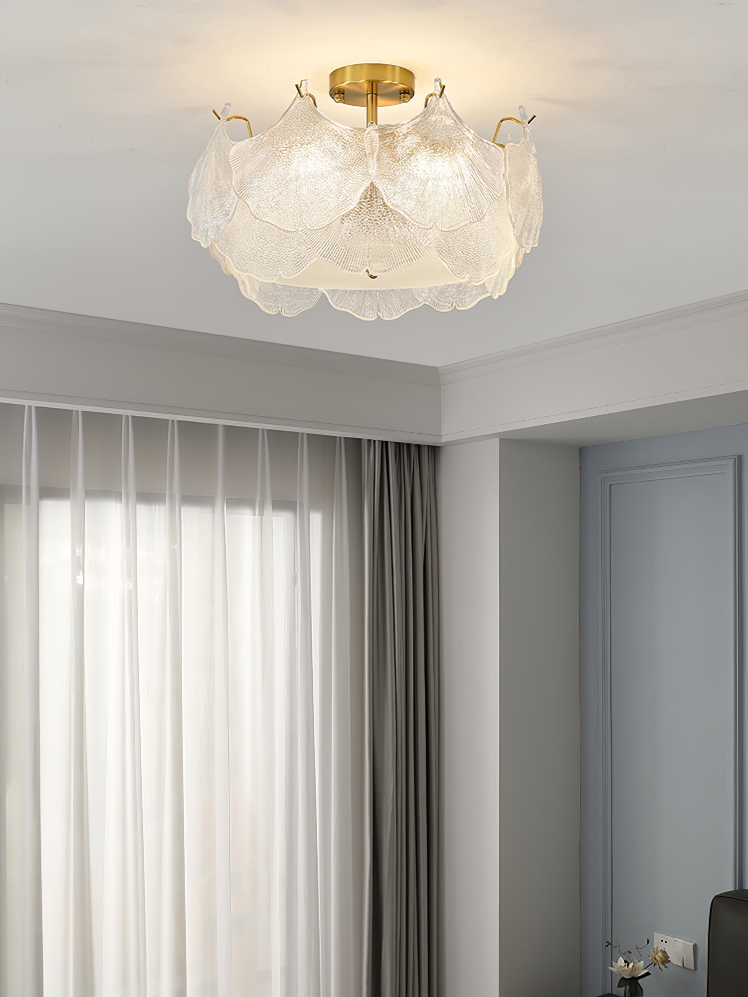 Quineth Maple Leaf Cluster Glass Ceiling Light