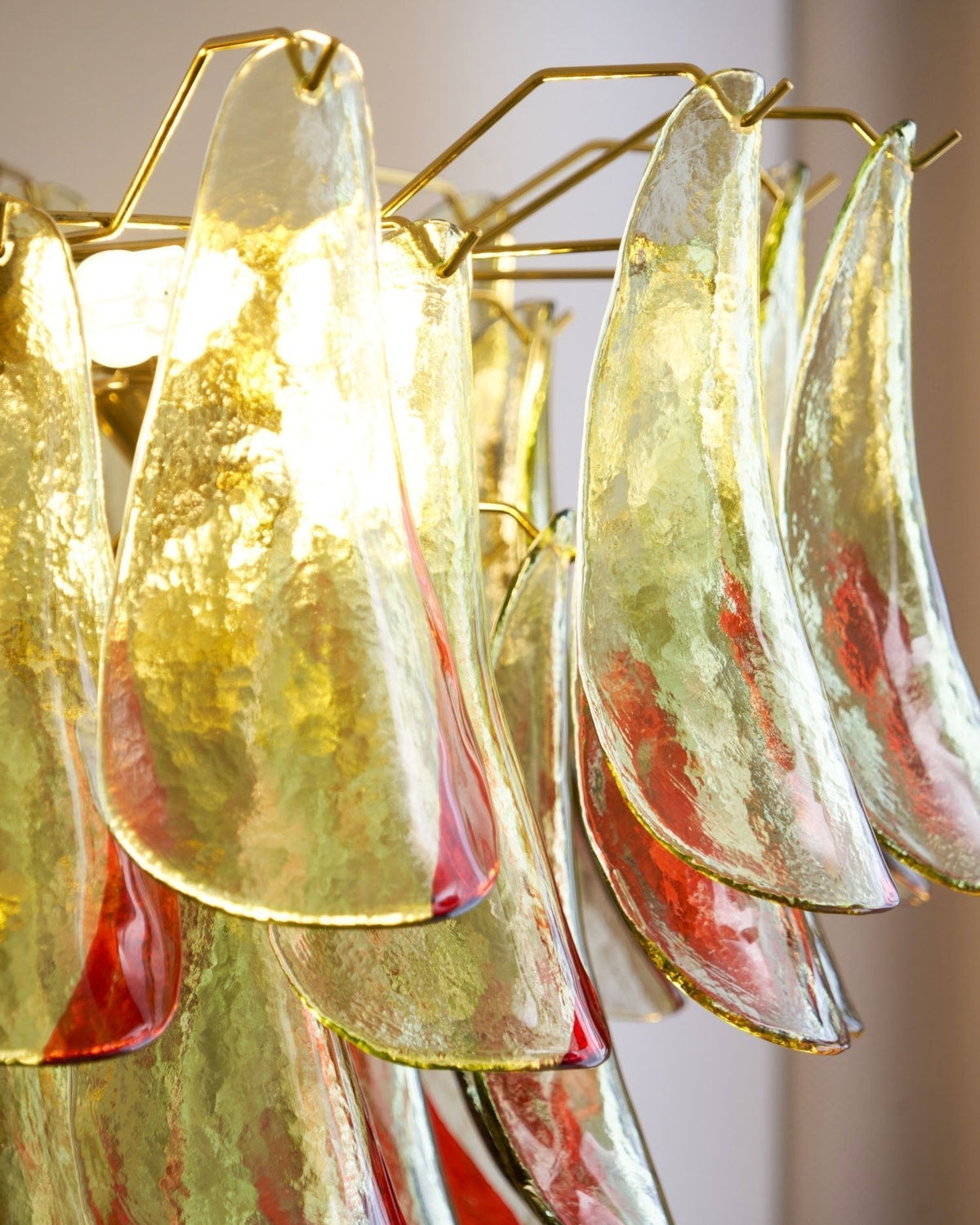 Celoraria Chandelier Murano Glass Petal Elegant