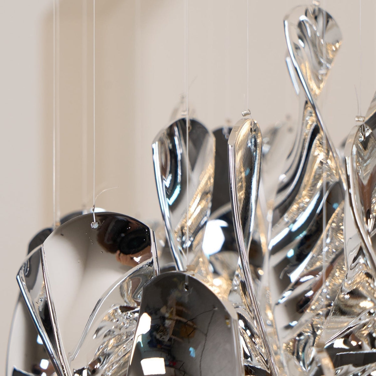 Isoran Luxe Acrylic Chandelier