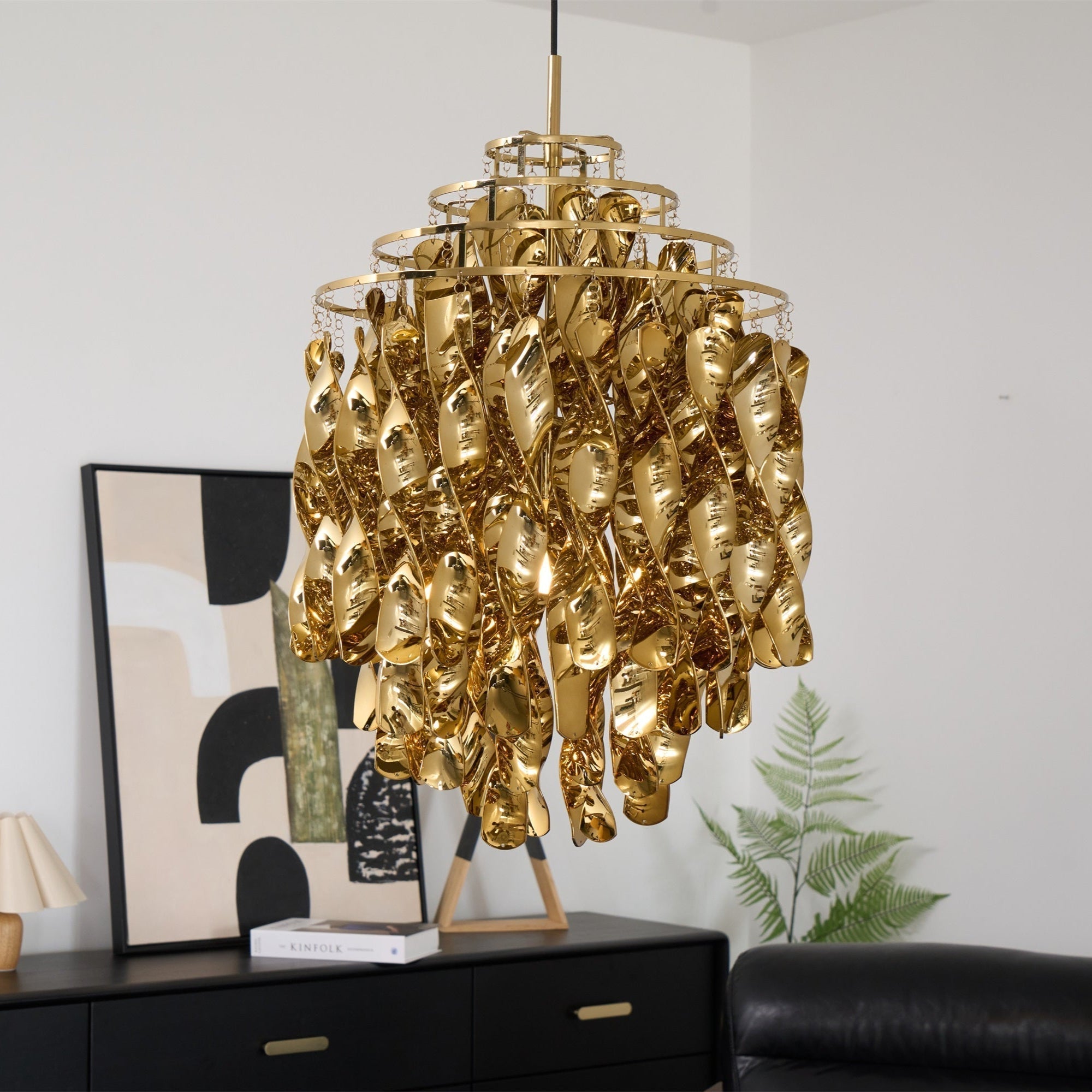Isoran Luxe Acrylic Chandelier