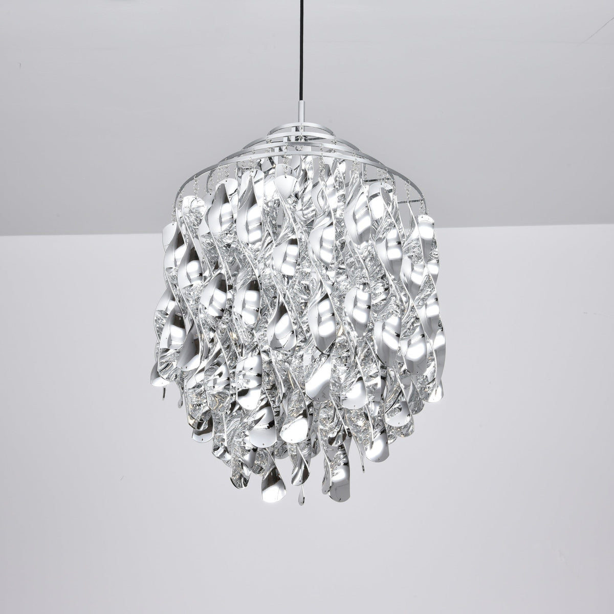 Isoran Luxe Acrylic Chandelier