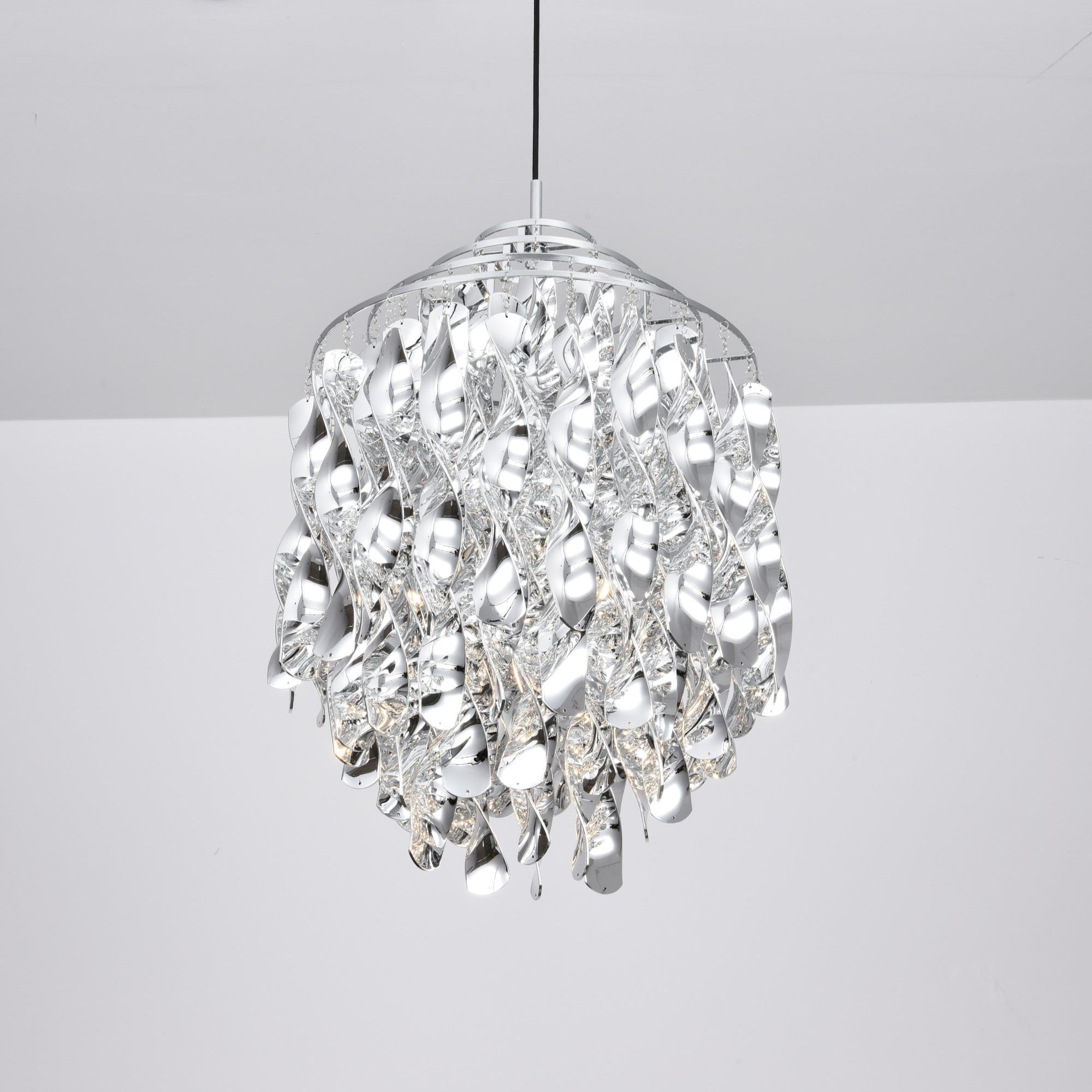 Isoran Luxe Acrylic Chandelier