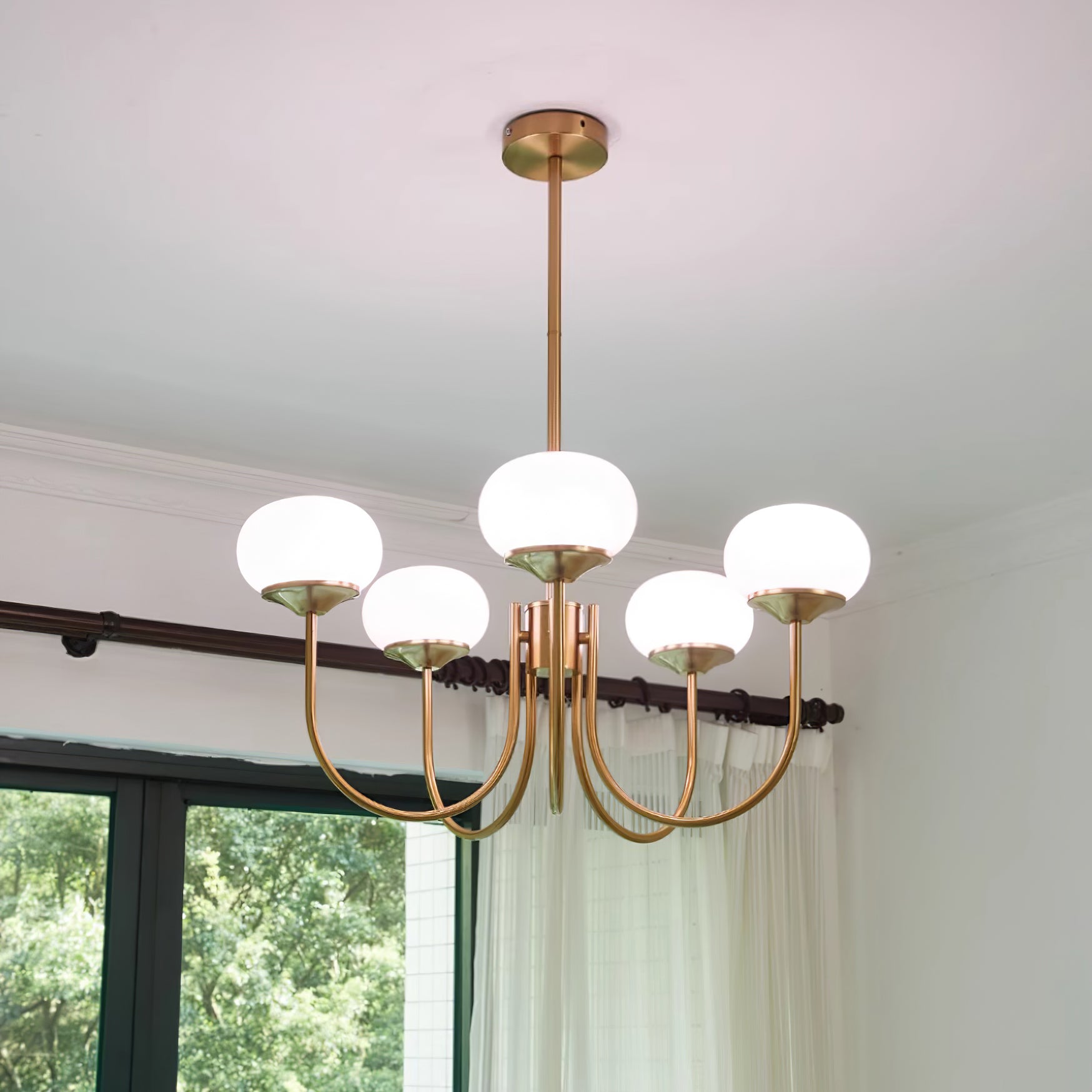 Lustra Chandelier Pink Glass Globe Gold - Neutral Decor