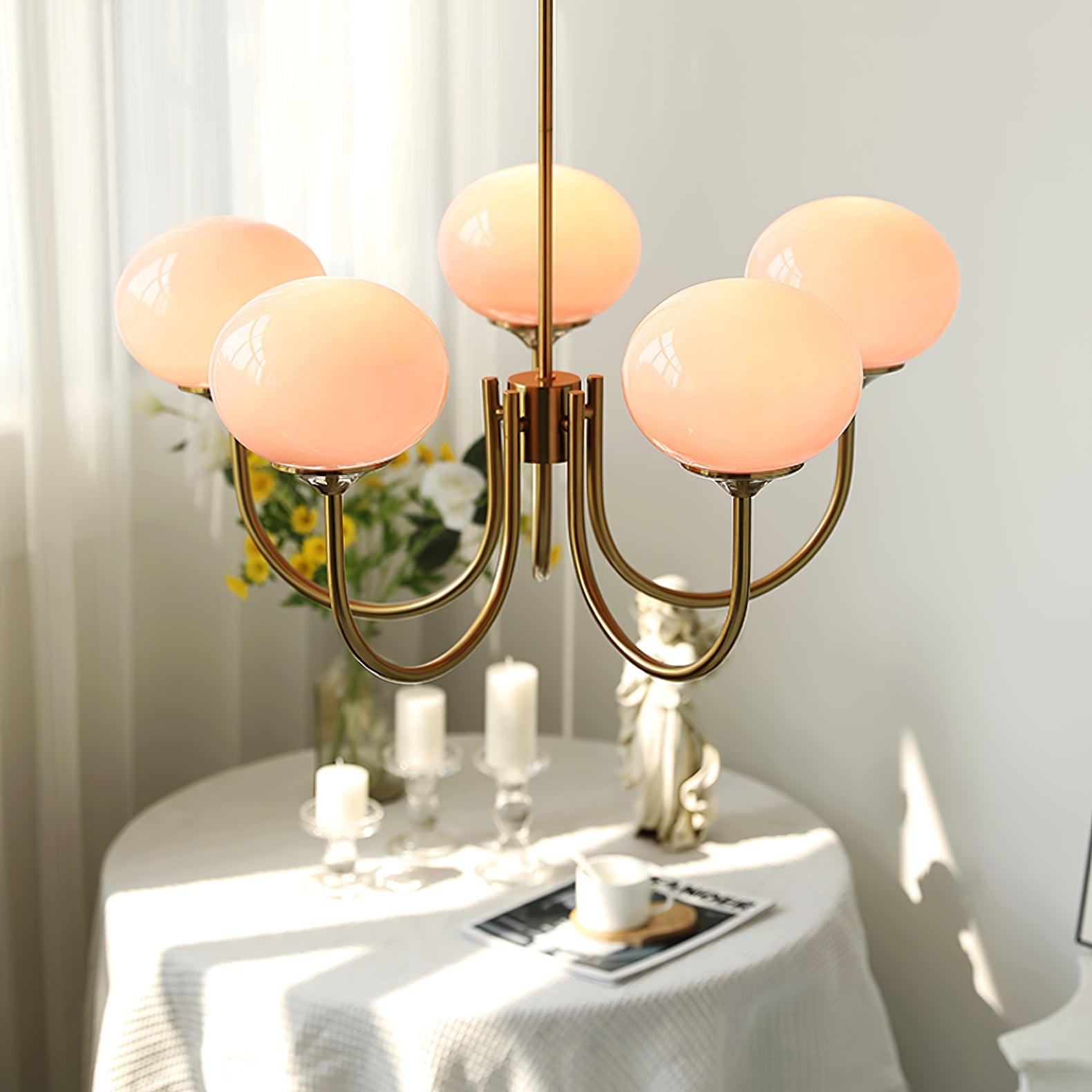 Lustra Chandelier Pink Glass Globe Gold - Neutral Decor
