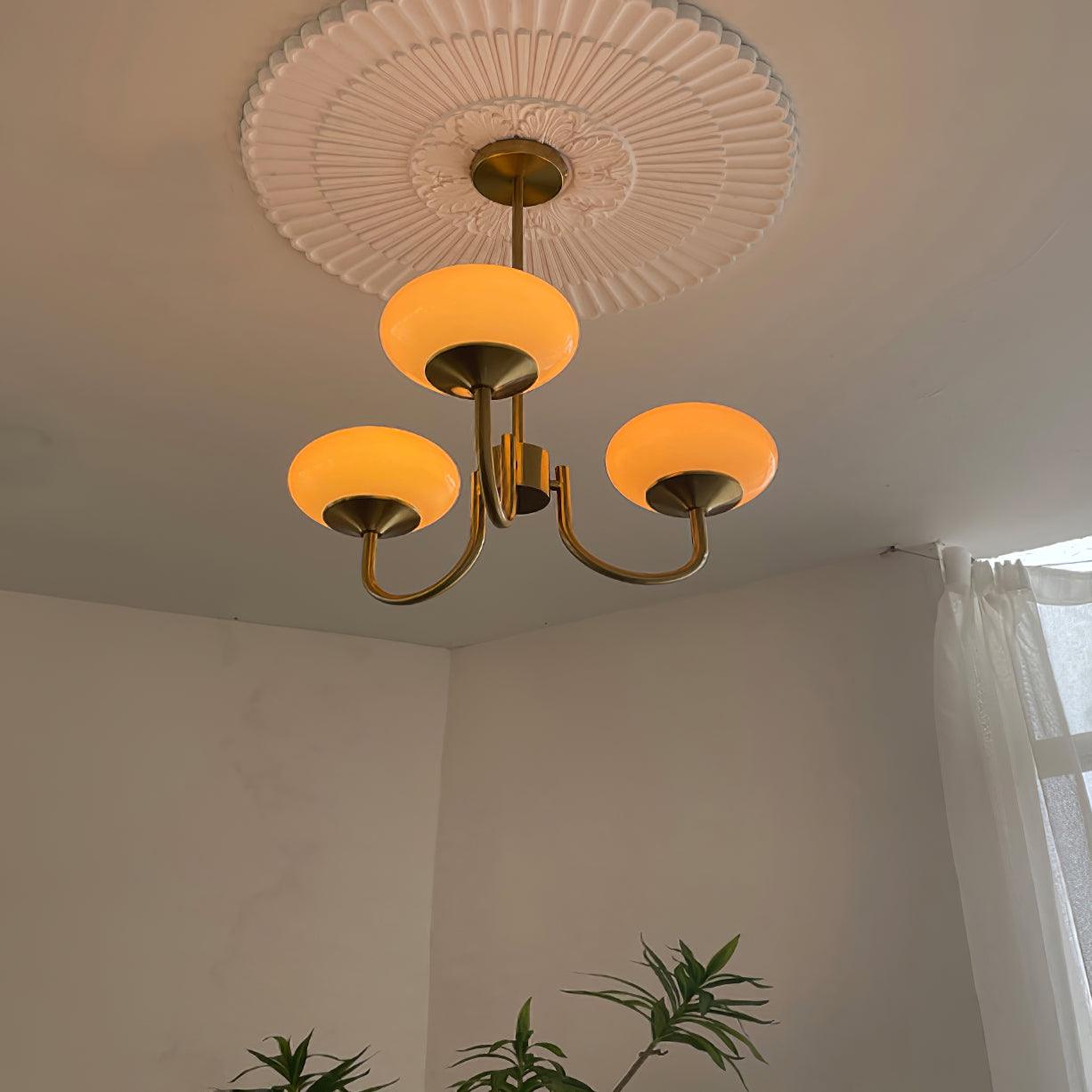 Lustra Chandelier Pink Glass Globe Gold - Neutral Decor
