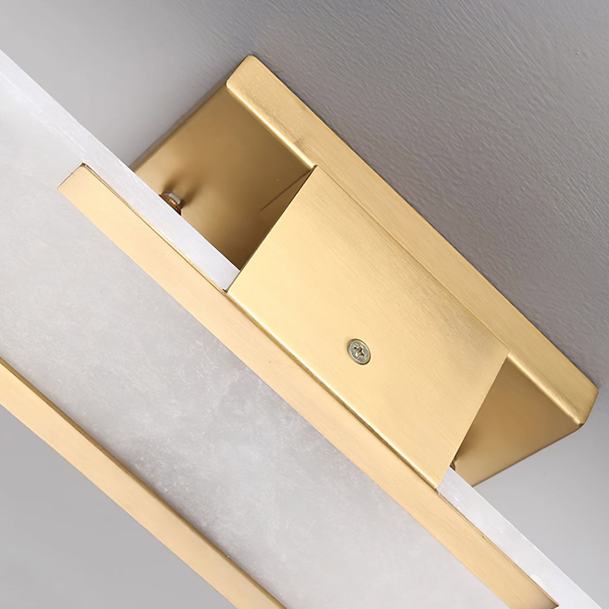 Veo Luxury Alabaster Wall Lamp - Neutral Decor