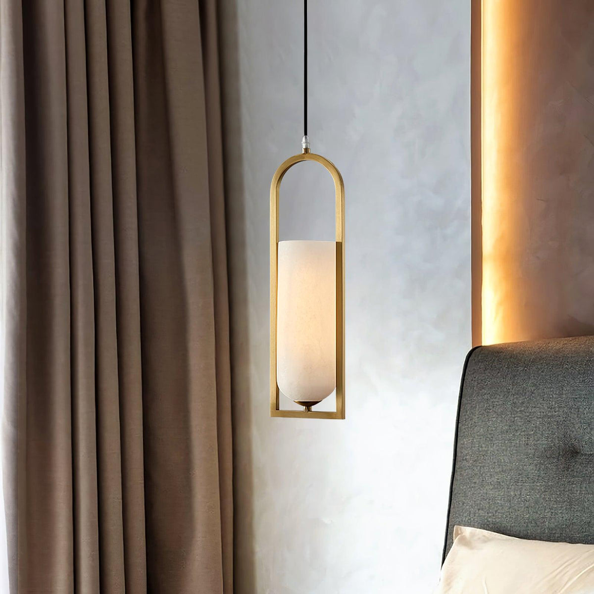 Svala Arch Alabaster Pendant Light