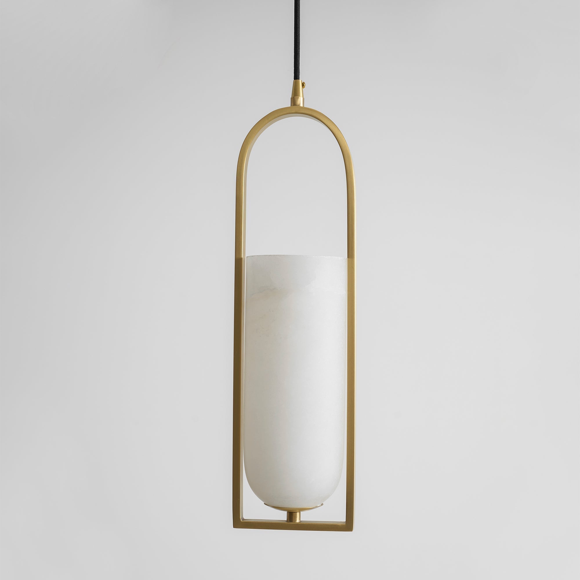 Svala Arch Alabaster Pendant Light