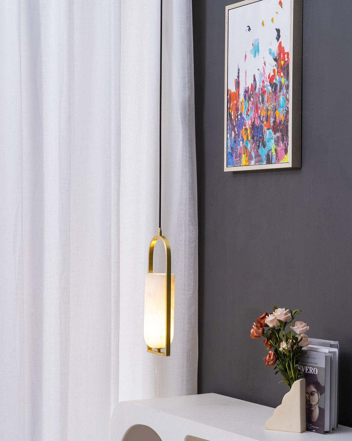 Svala Arch Alabaster Pendant Light