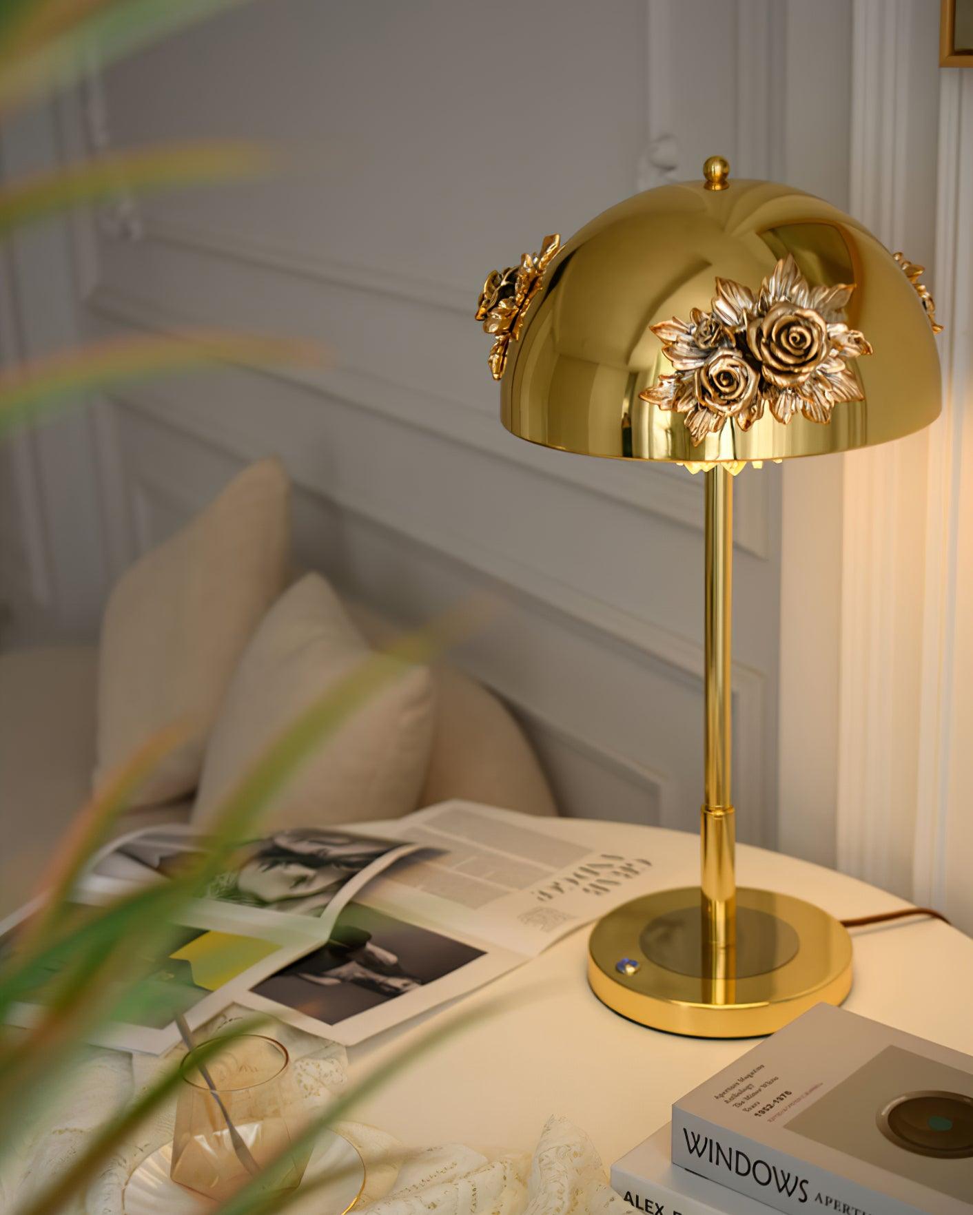 Uvaris Romantic Crystal Table Lamp