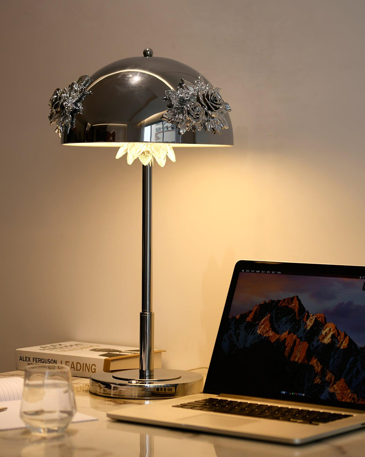 Uvaris Romantic Crystal Table Lamp
