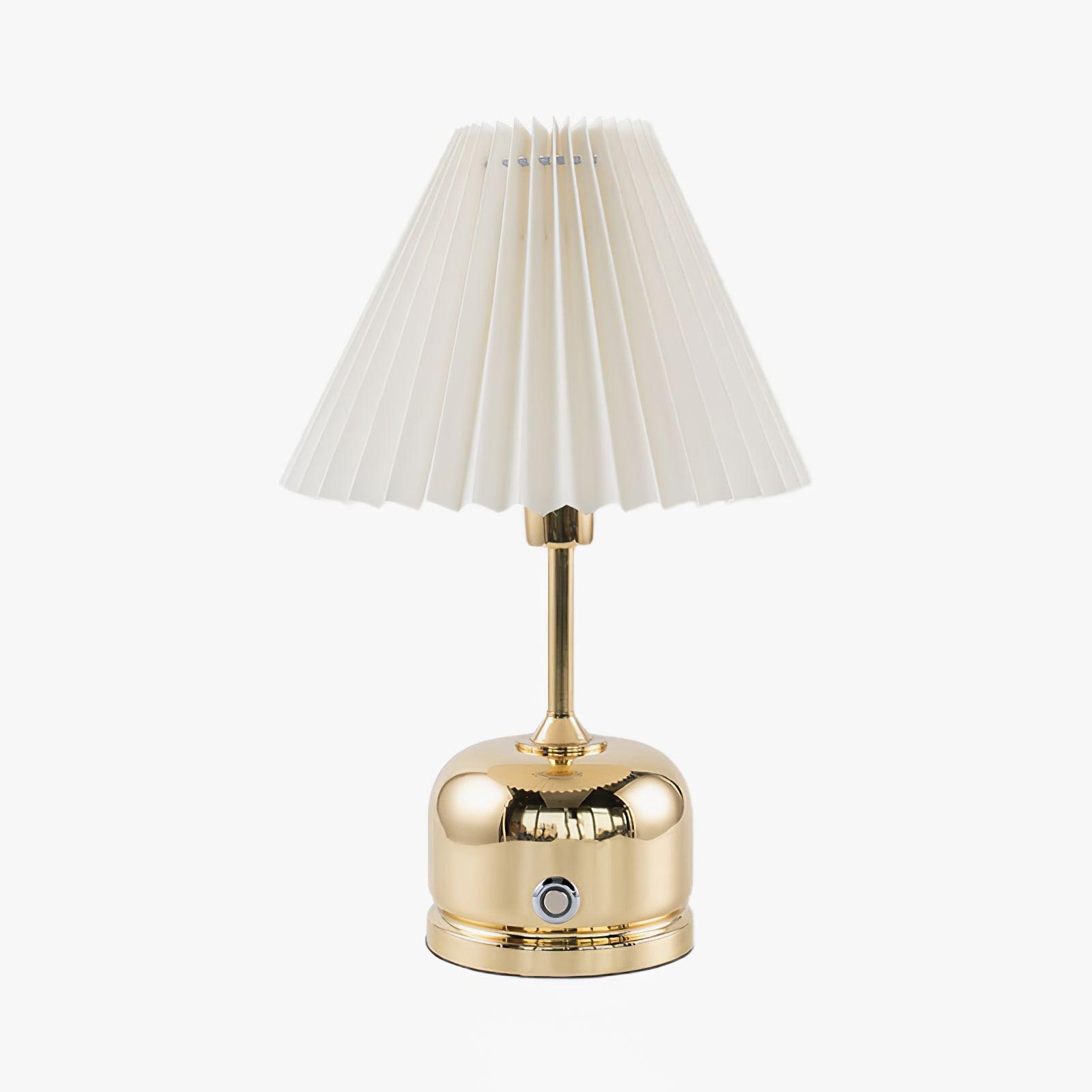 Lynn Modern Table Lamp
