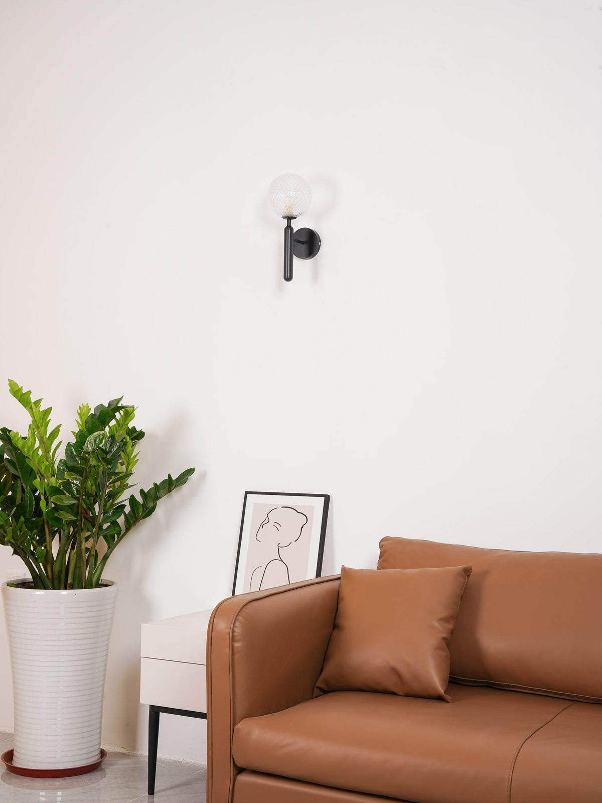 Kynlo Wall Lamp Plug In Glass Globe Nordic