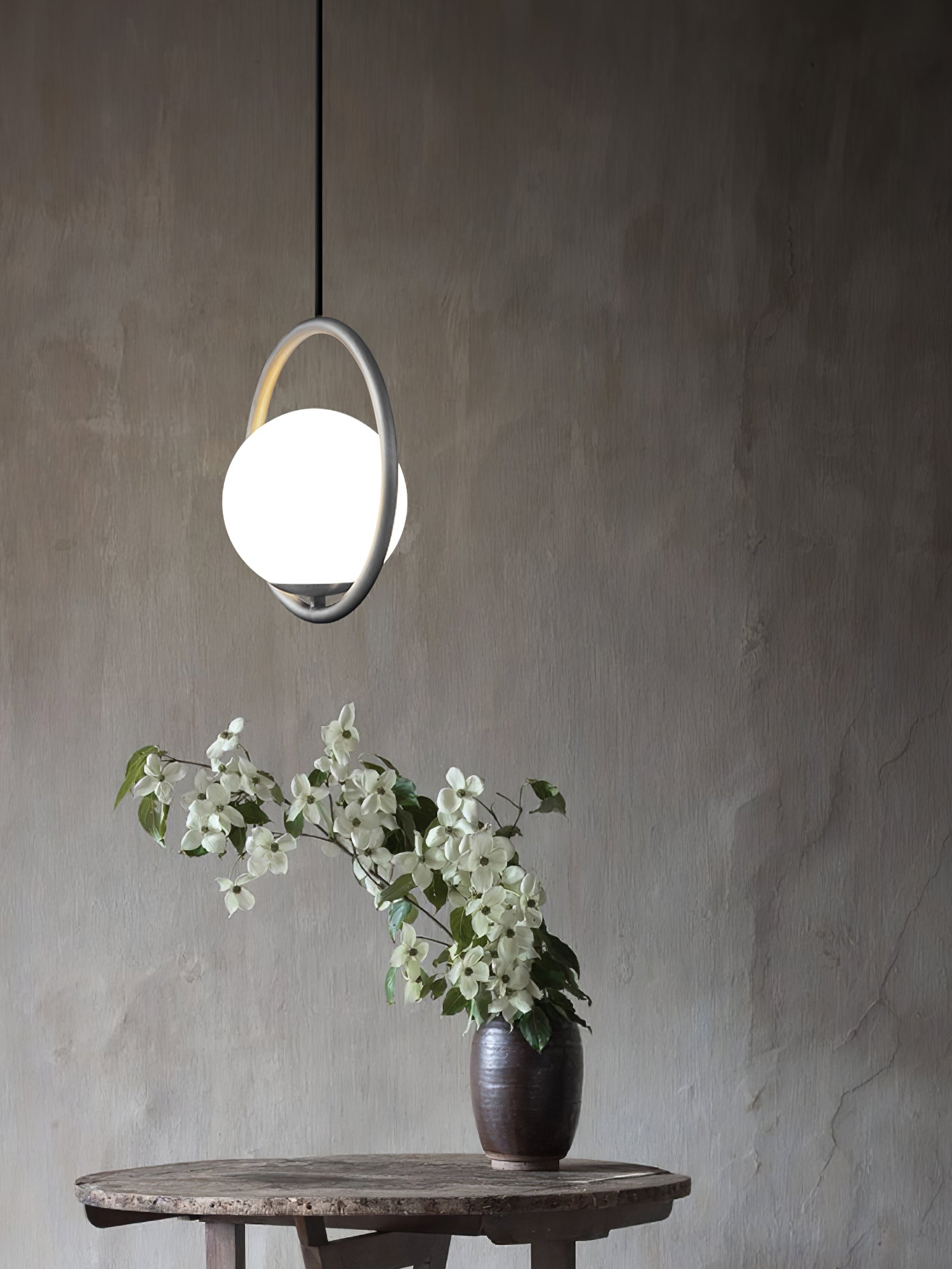 Caselora Modern Brass Pendant Light