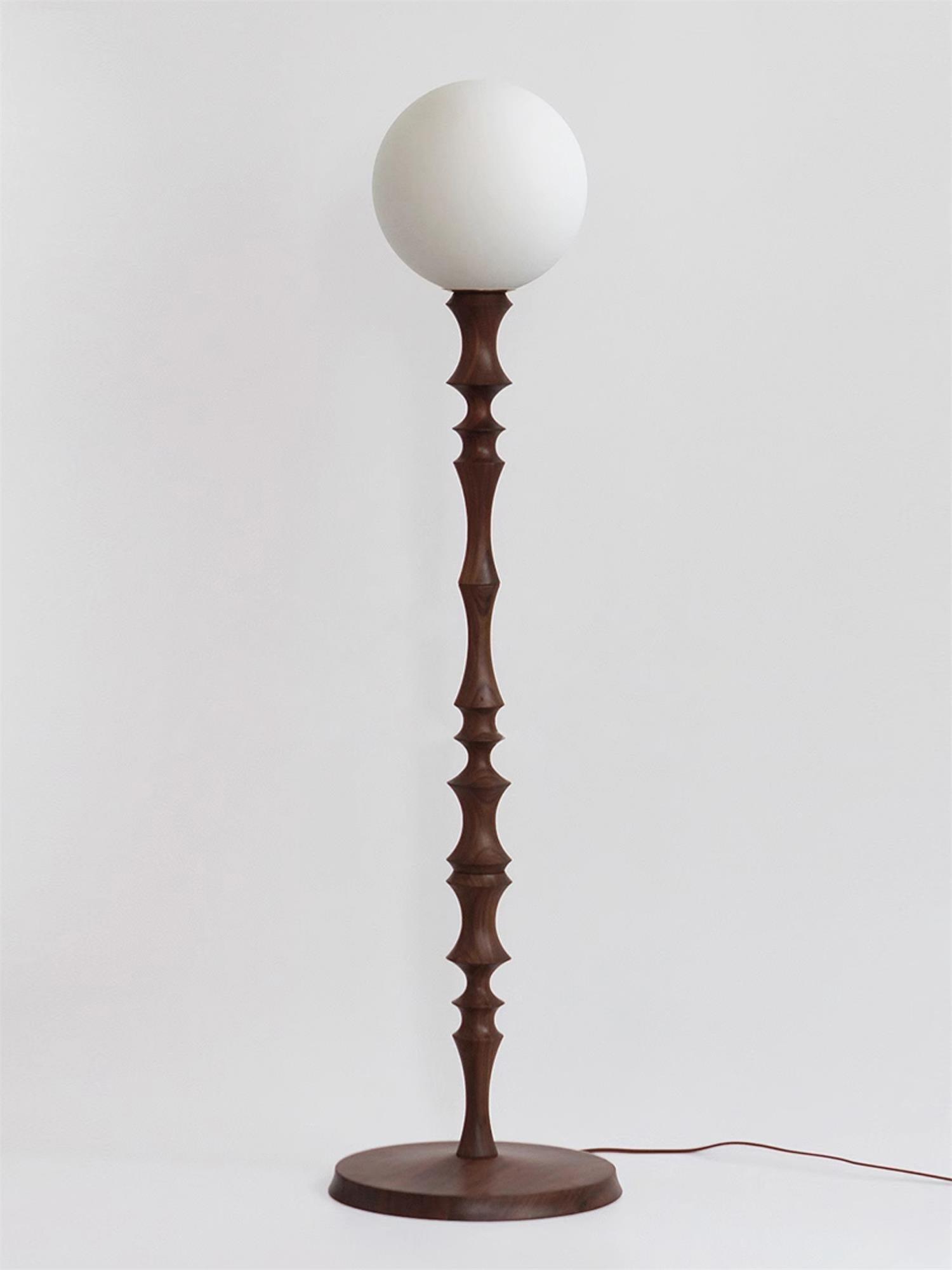 Vilten Elegant Wood Floor Lamp