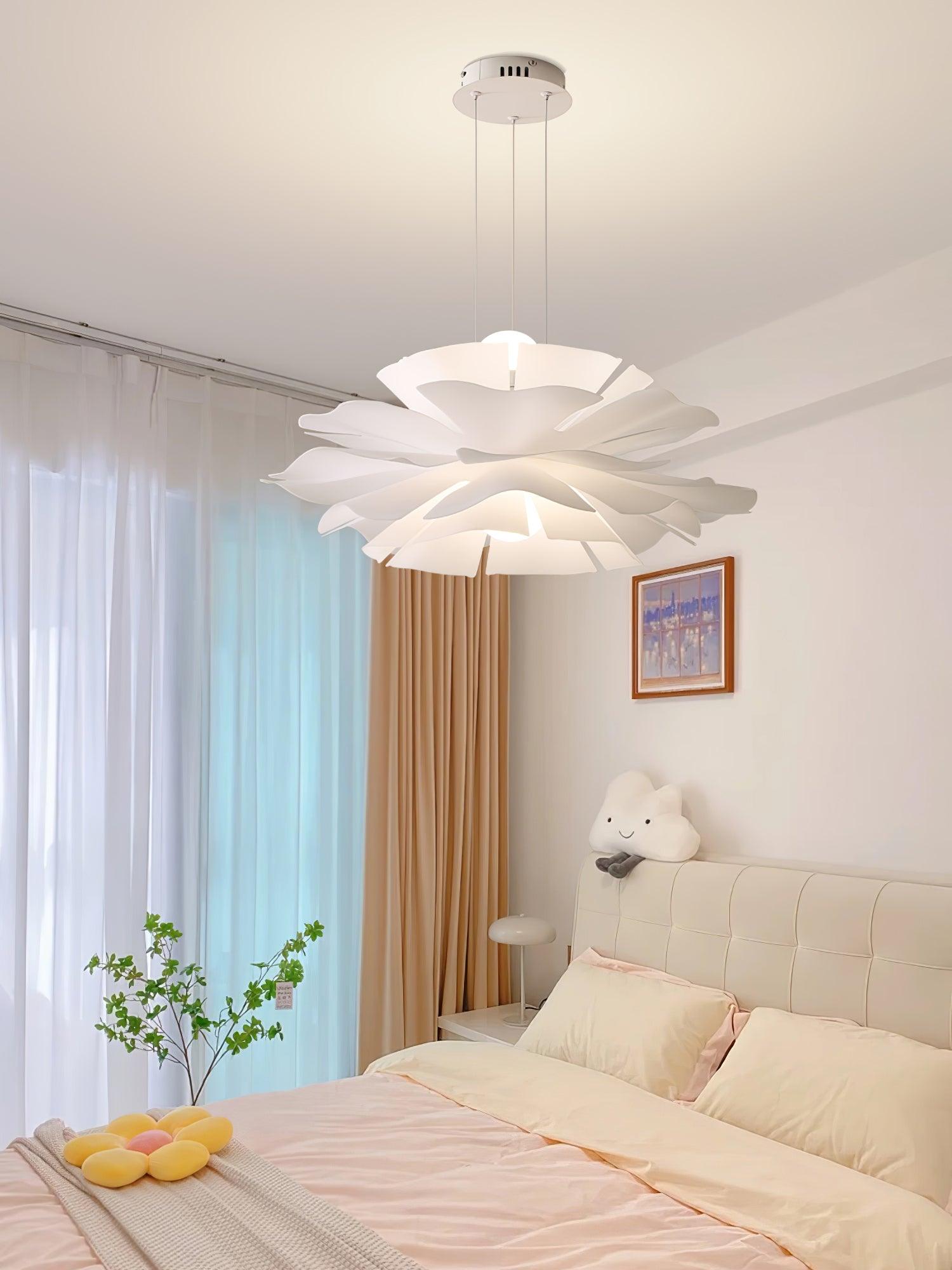 Soleca Scandinavian Pendant Lamp - Neutral Decor