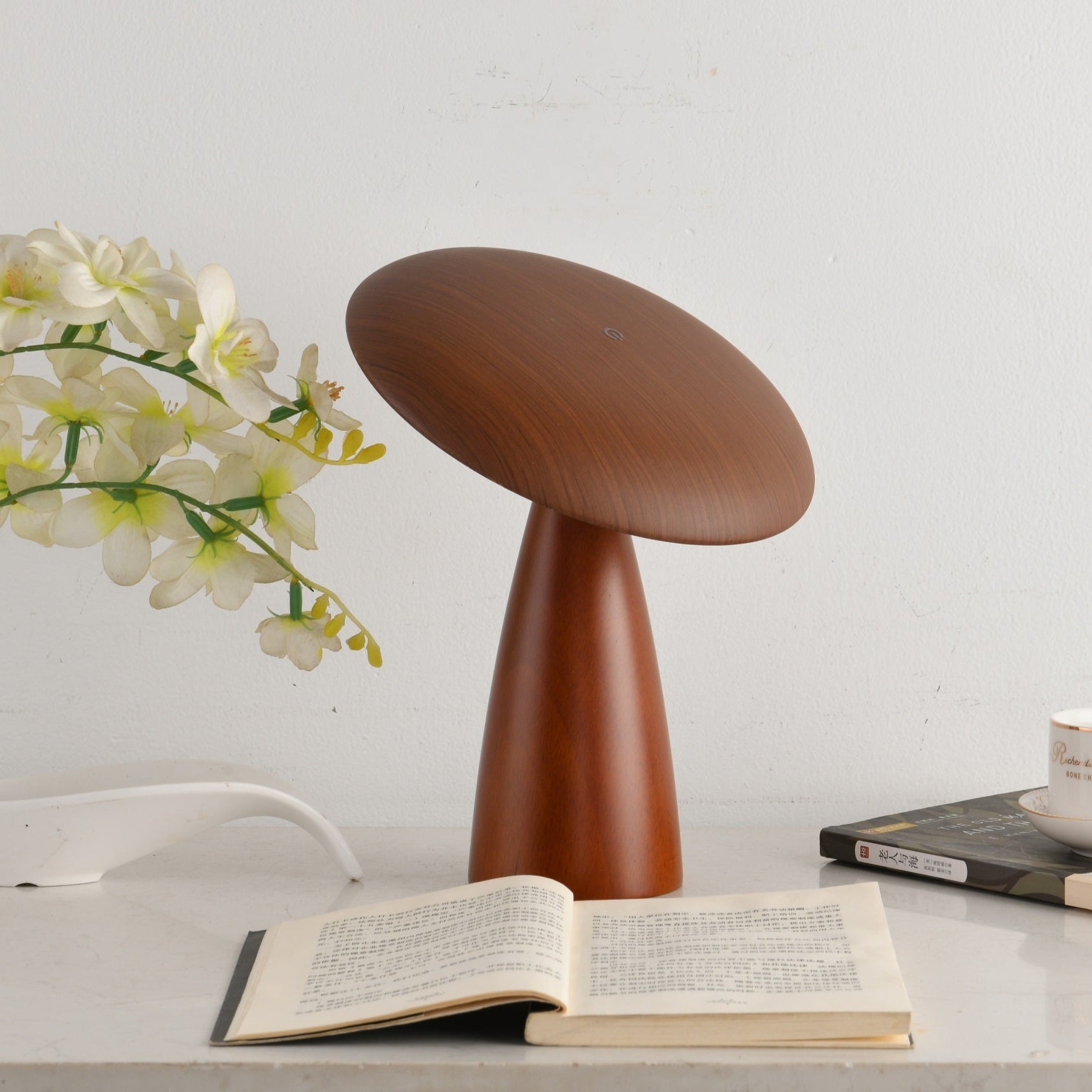 Orbis Vintage Wood Table Lamp
