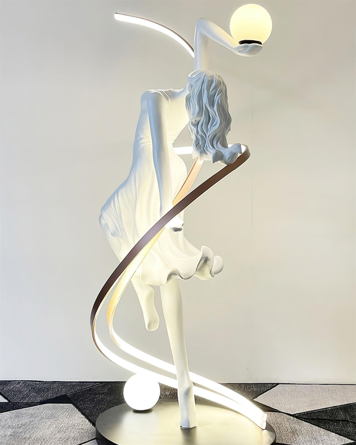 Mirorelia Floor Lamp Goddess Statue Elegant