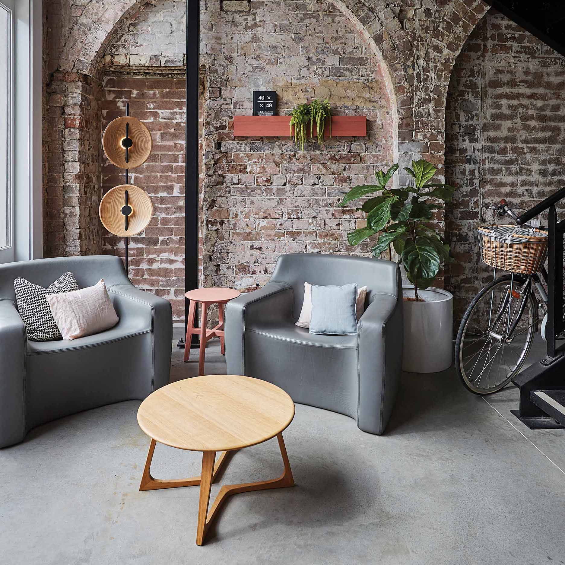 Ciraniella Floor Lamp